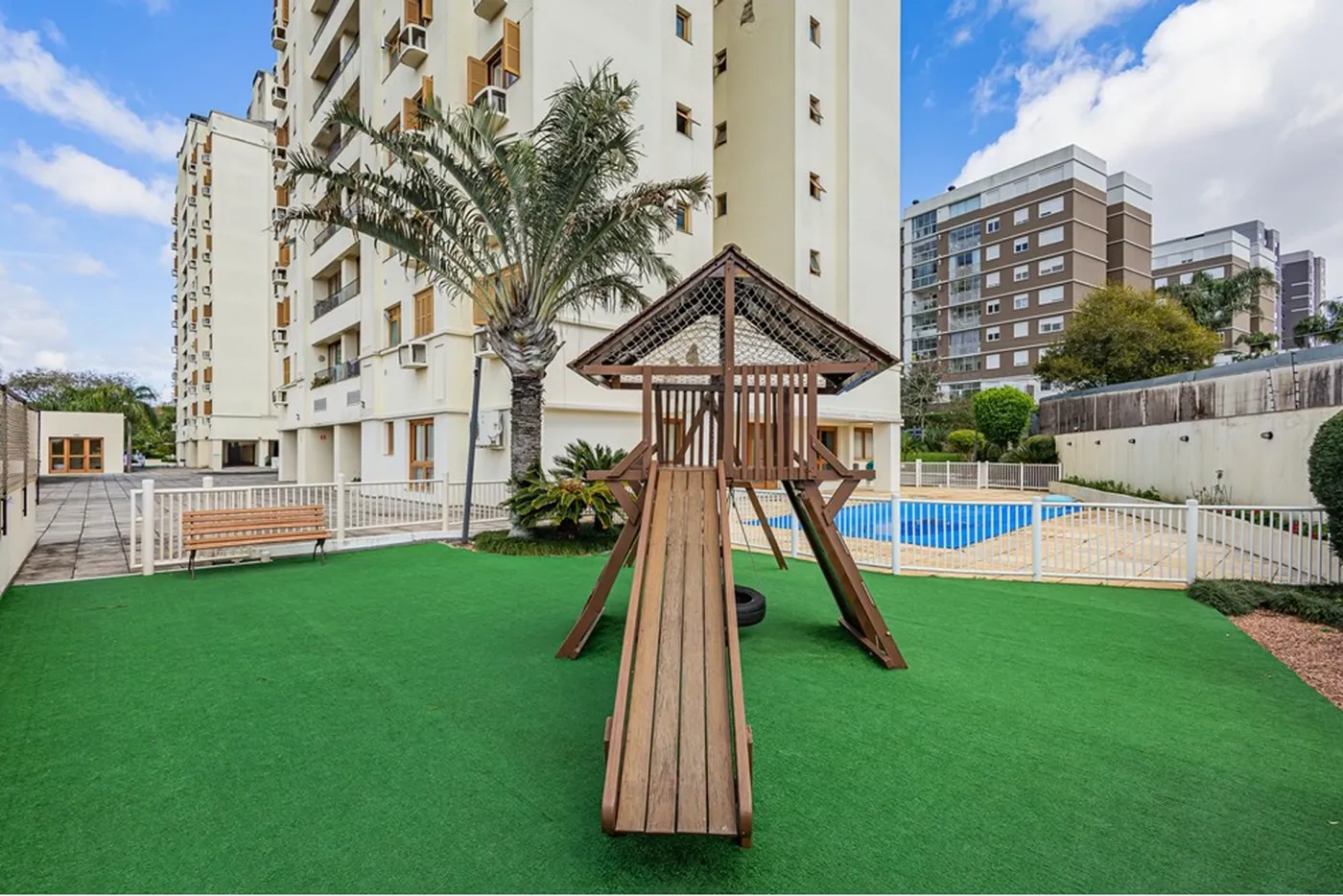 JISJES 251 Apto 612521072-23 - REMAX Place Exclusividades JISJES 251 Apto 612521072-23 - REMAX Place Exclusividades