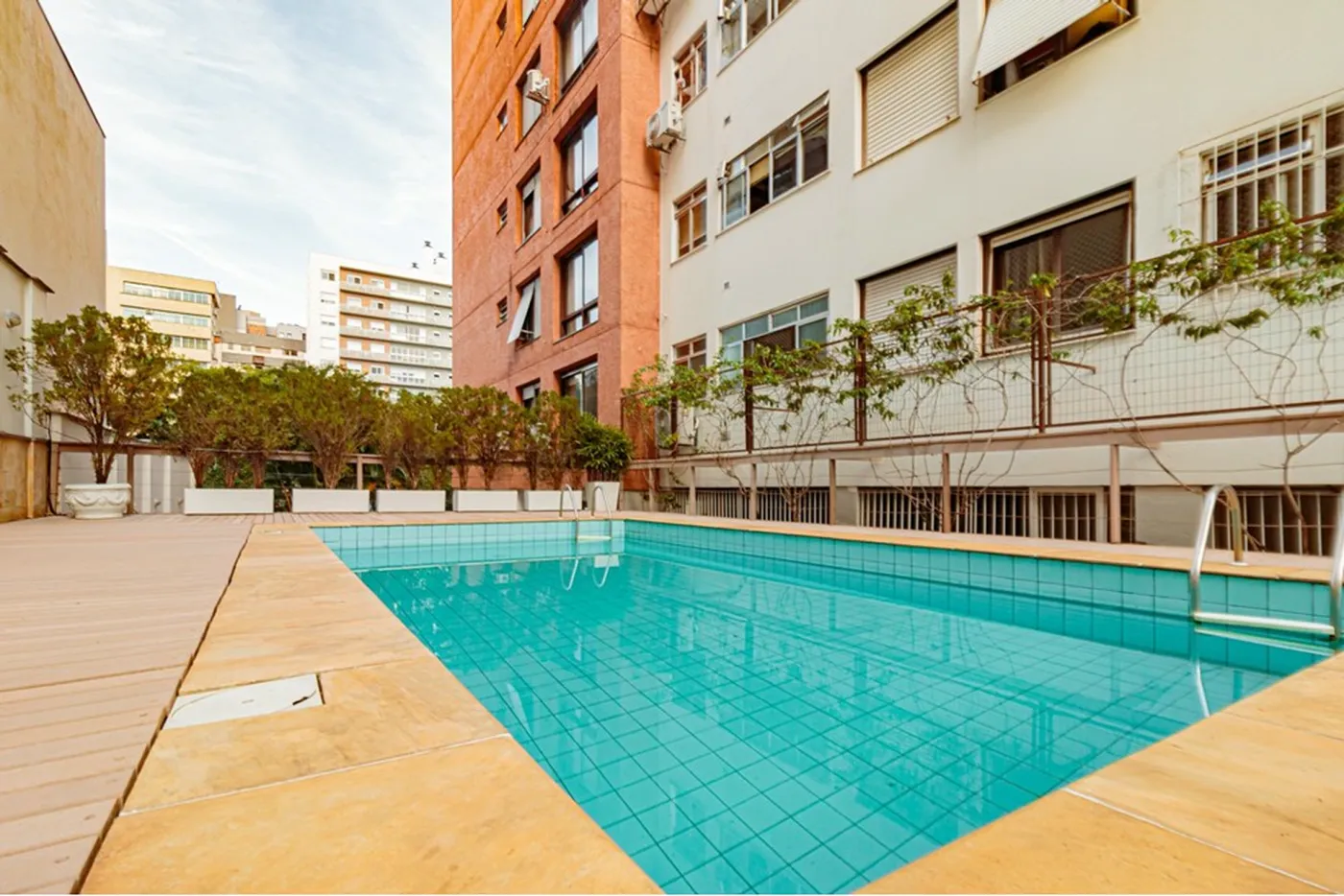 RBMT 225 Apto 610221018-123 - REMAX Donno Exclusividades RBMT 225 Apto 610221018-123 - REMAX Donno Exclusividades