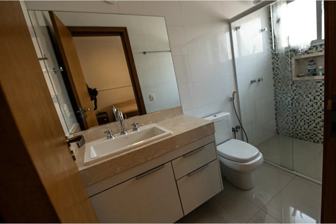 JDGIA 52 Casa 601971072-50 - REMAX Empire Exclusividades JDGIA 52 Casa 601971072-50 - REMAX Empire Exclusividades