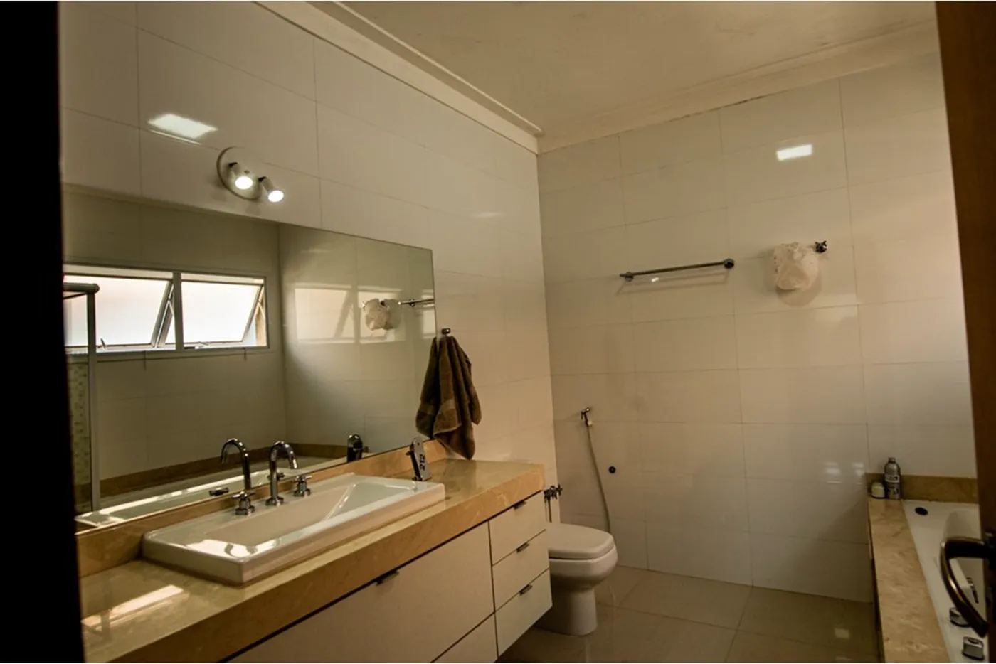 JDGIA 52 Casa 601971072-50 - REMAX Empire Exclusividades JDGIA 52 Casa 601971072-50 - REMAX Empire Exclusividades
