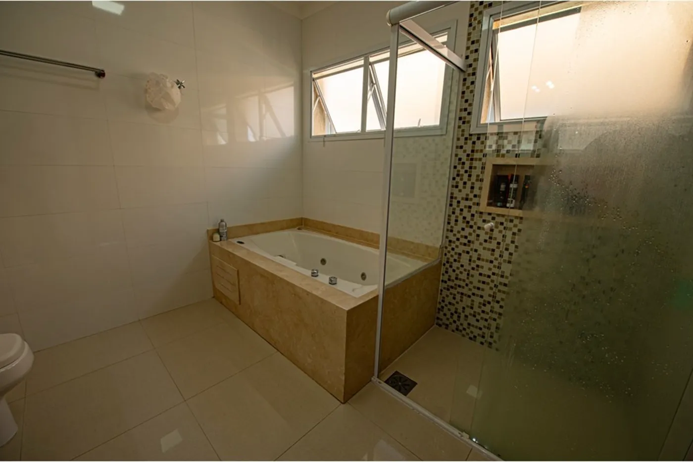 JDGIA 52 Casa 601971072-50 - REMAX Empire Exclusividades JDGIA 52 Casa 601971072-50 - REMAX Empire Exclusividades