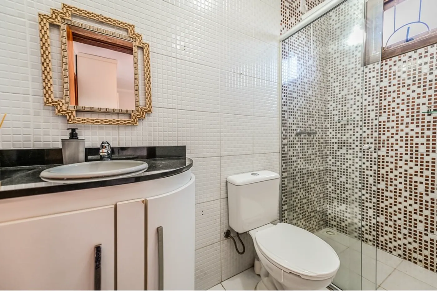 HEPDC 1286 Casa 612481037-110 - REMAX Andar de Cima Exclusividades