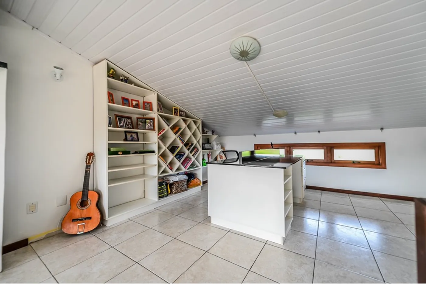 HEPDC 1286 Casa 612481037-110 - REMAX Andar de Cima Exclusividades