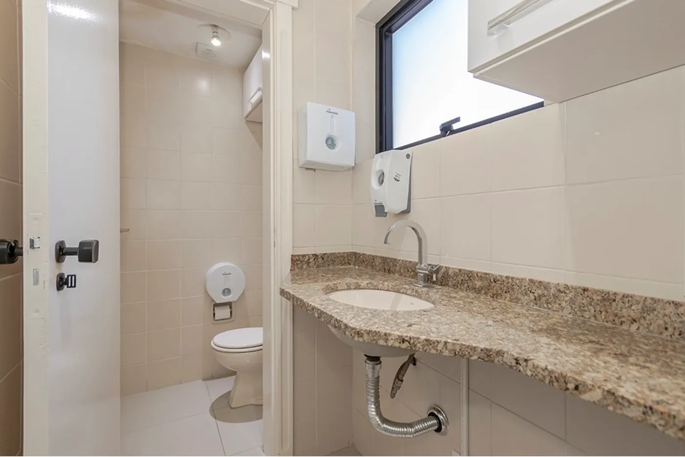 MDVQB 694 Sala 612481096-6 - REMAX Andar de Cima Exclusividades