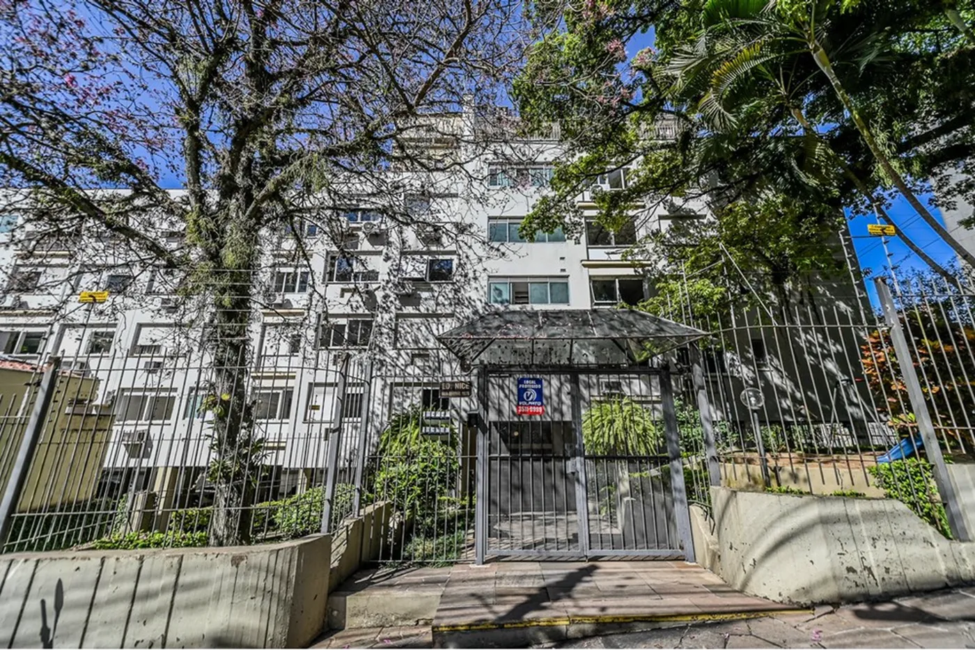 RBC-D1AF 1375 Apto 612481063-26 - REMAX Andar de Cima Exclusividades