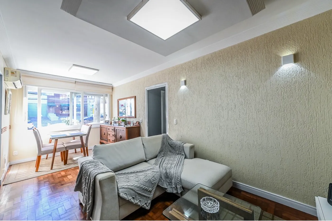RBC-D1AF 1375 Apto 612481063-26 - REMAX Andar de Cima Exclusividades