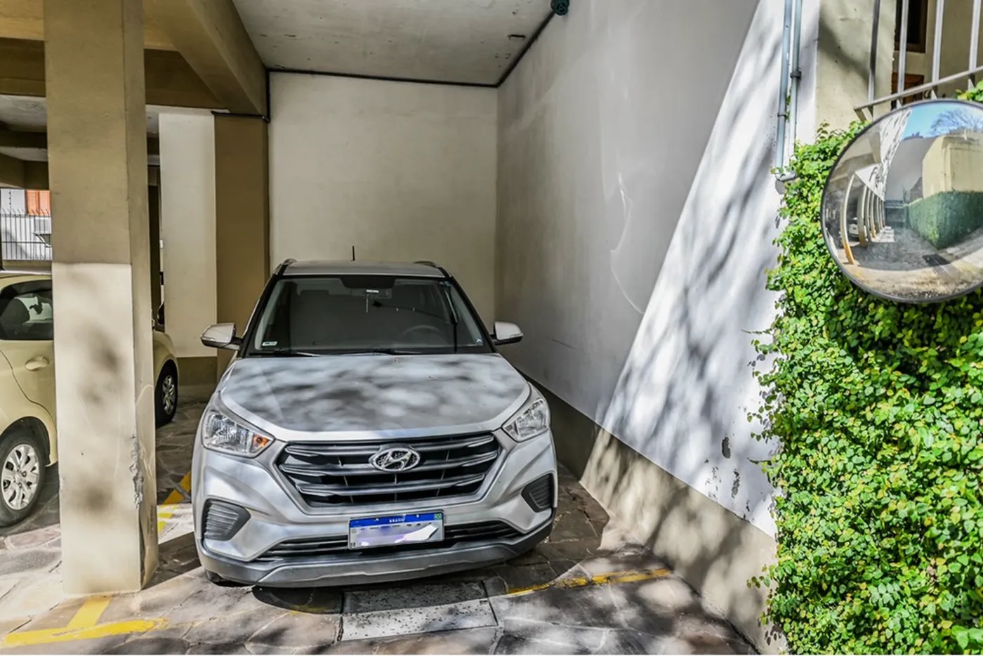 RBC-D1AF 1375 Apto 612481063-26 - REMAX Andar de Cima Exclusividades