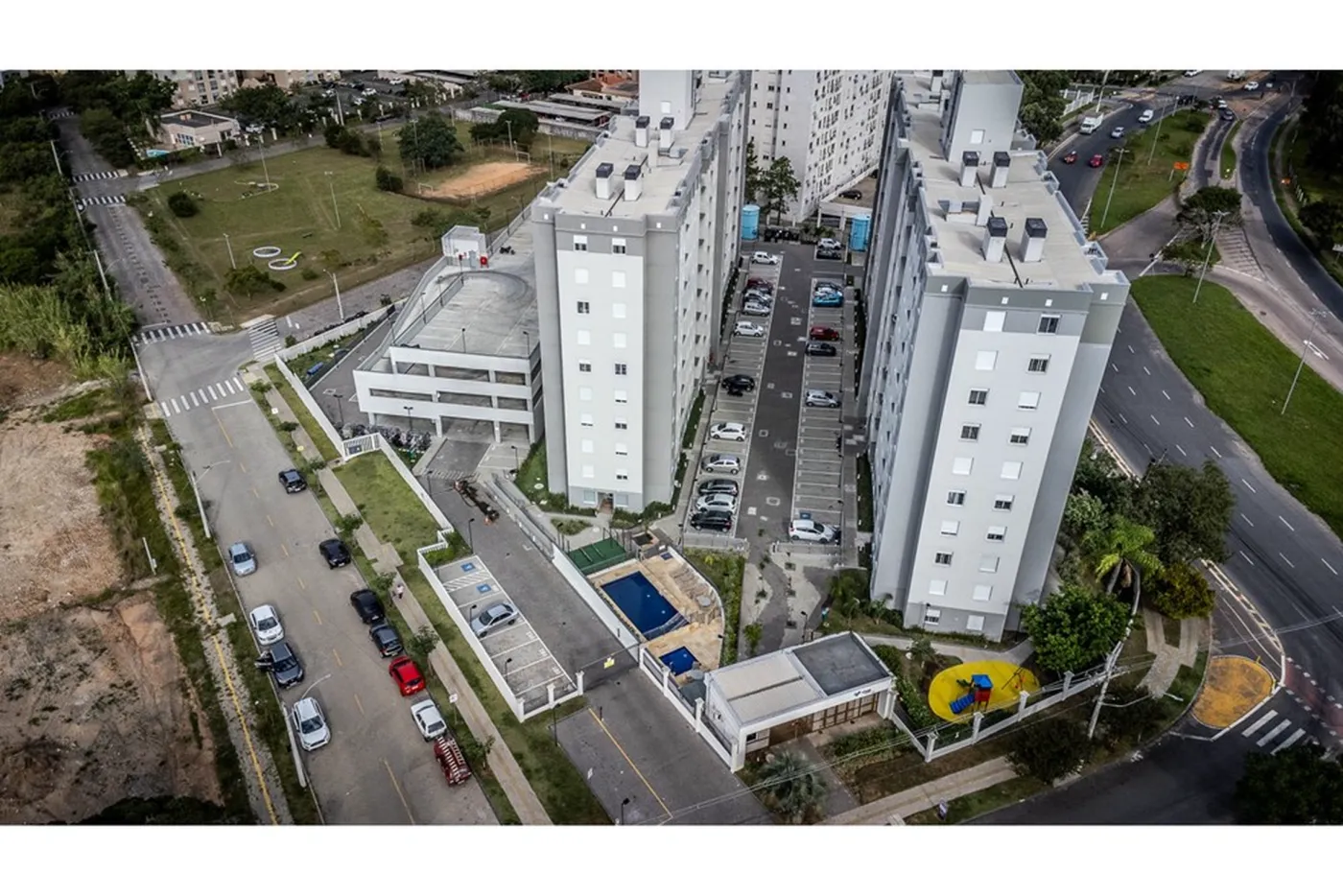 SA3DO 15 Apto 612481063-25 - REMAX Andar de Cima Exclusividades