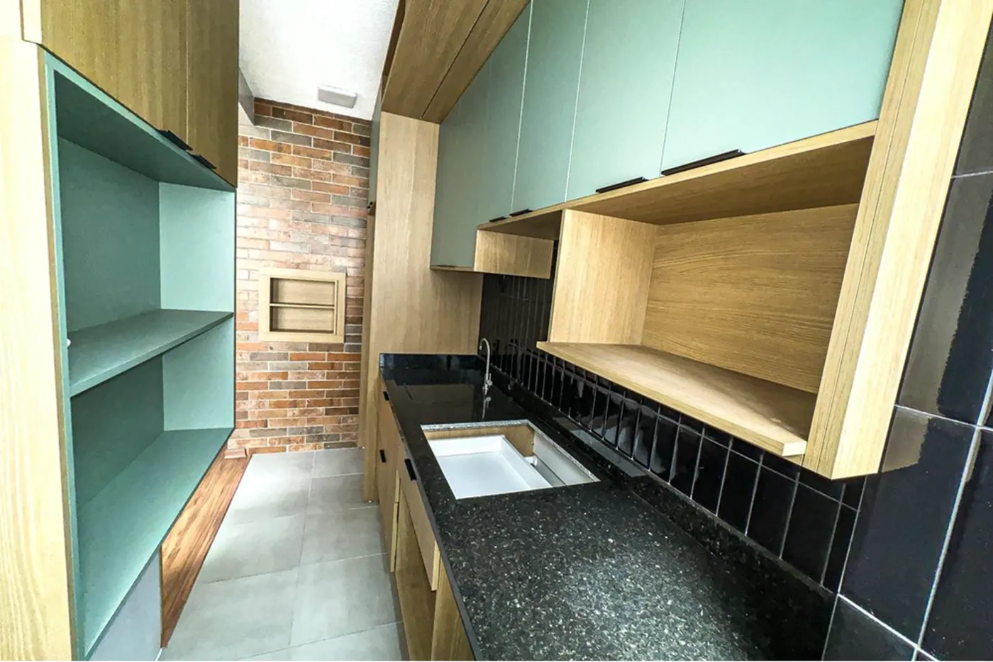 SA3DO 15 Apto 612481063-25 - REMAX Andar de Cima Exclusividades