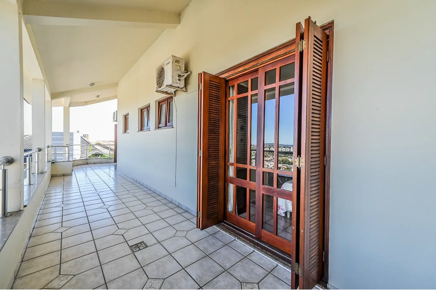 NAADS 356 Casa 612481037-107 - REMAX Andar de Cima Exclusividades
