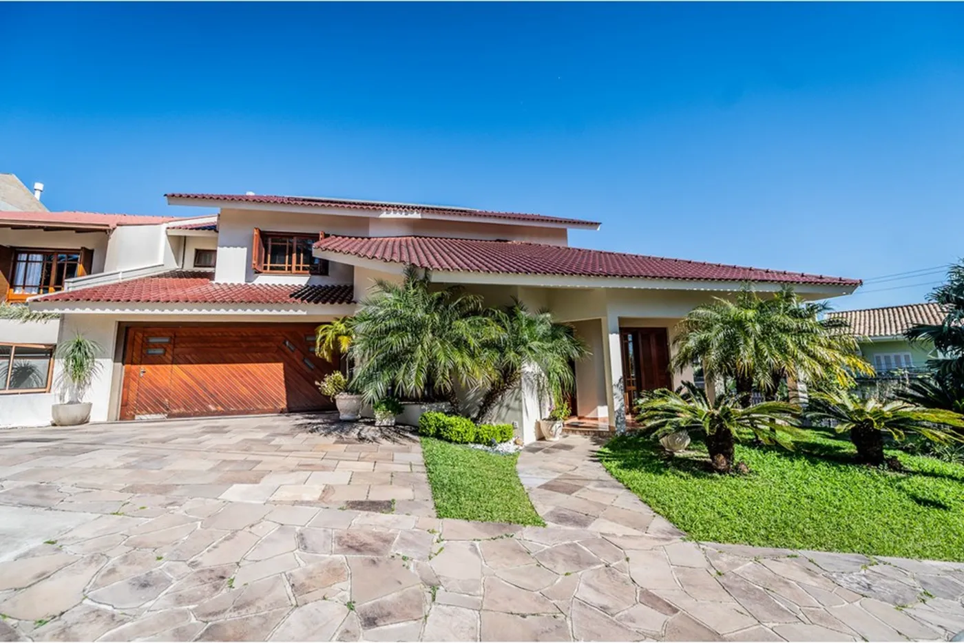 NAADS 356 Casa 612481037-107 - REMAX Andar de Cima Exclusividades