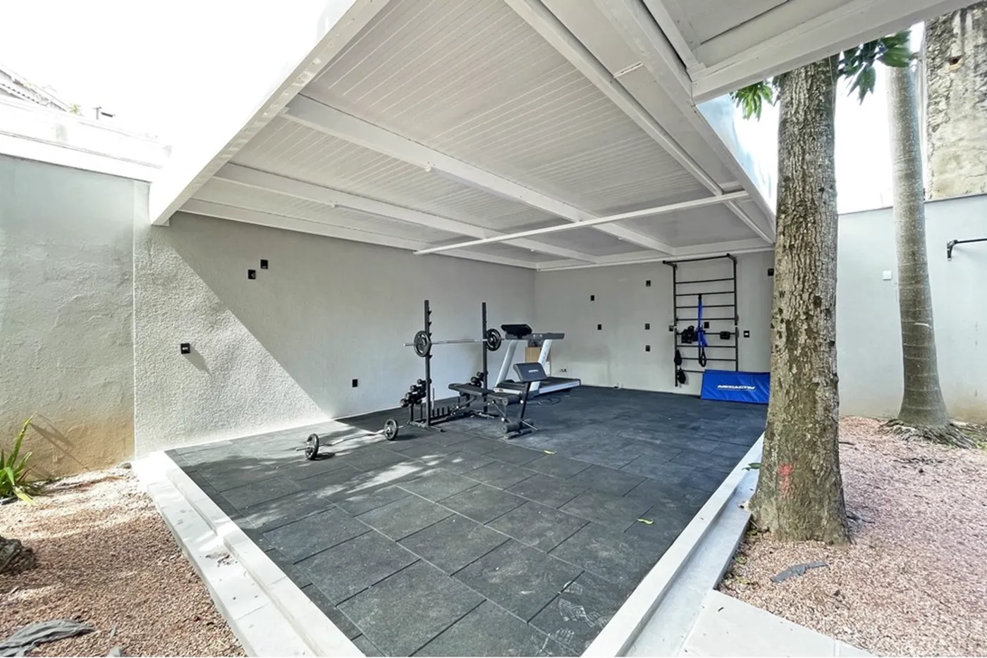 SCDE 415 Apto 612481109-1 - REMAX Andar de Cima Exclusividades