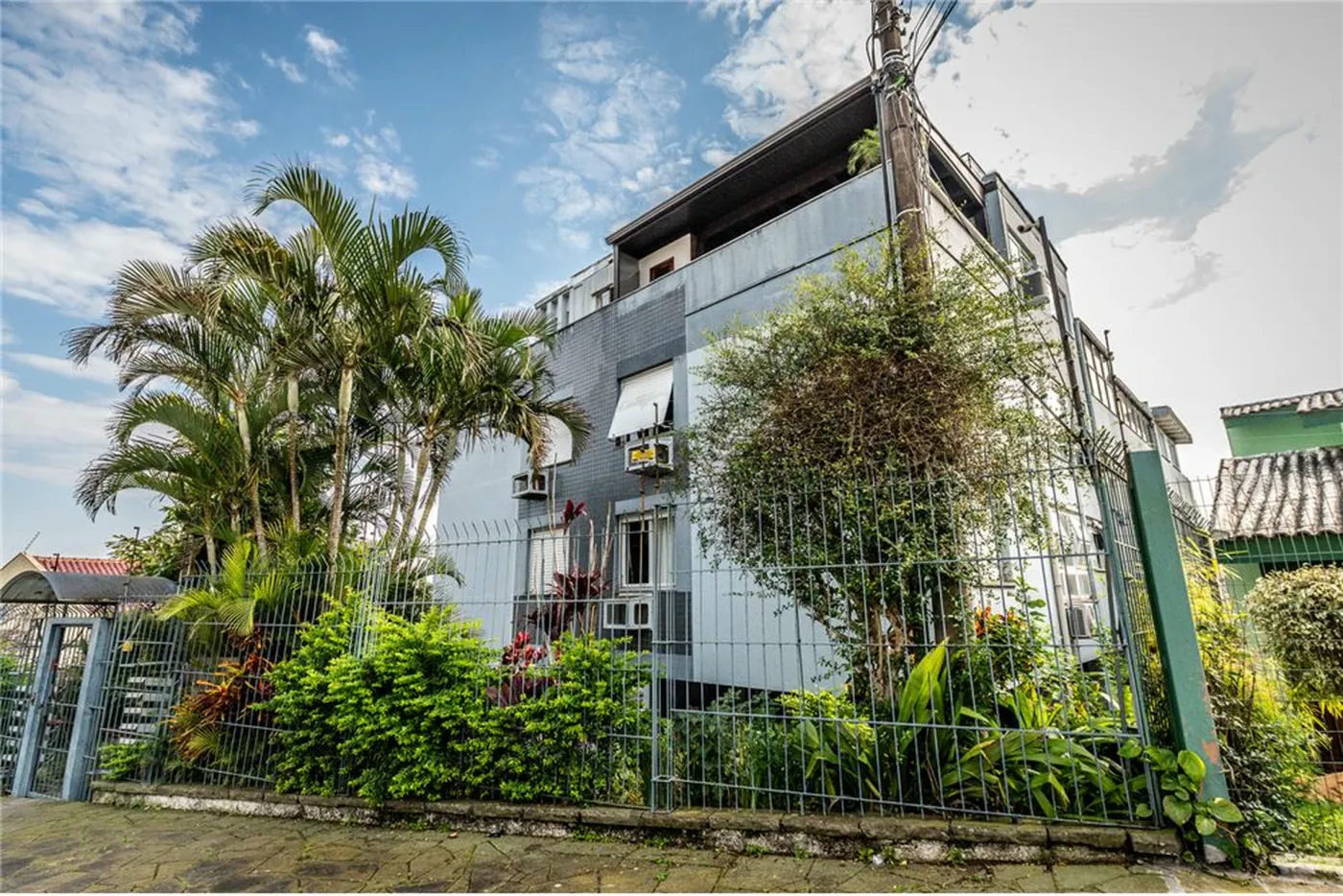 MC 50 Apto 612481080-26 - REMAX Andar de Cima Exclusividades