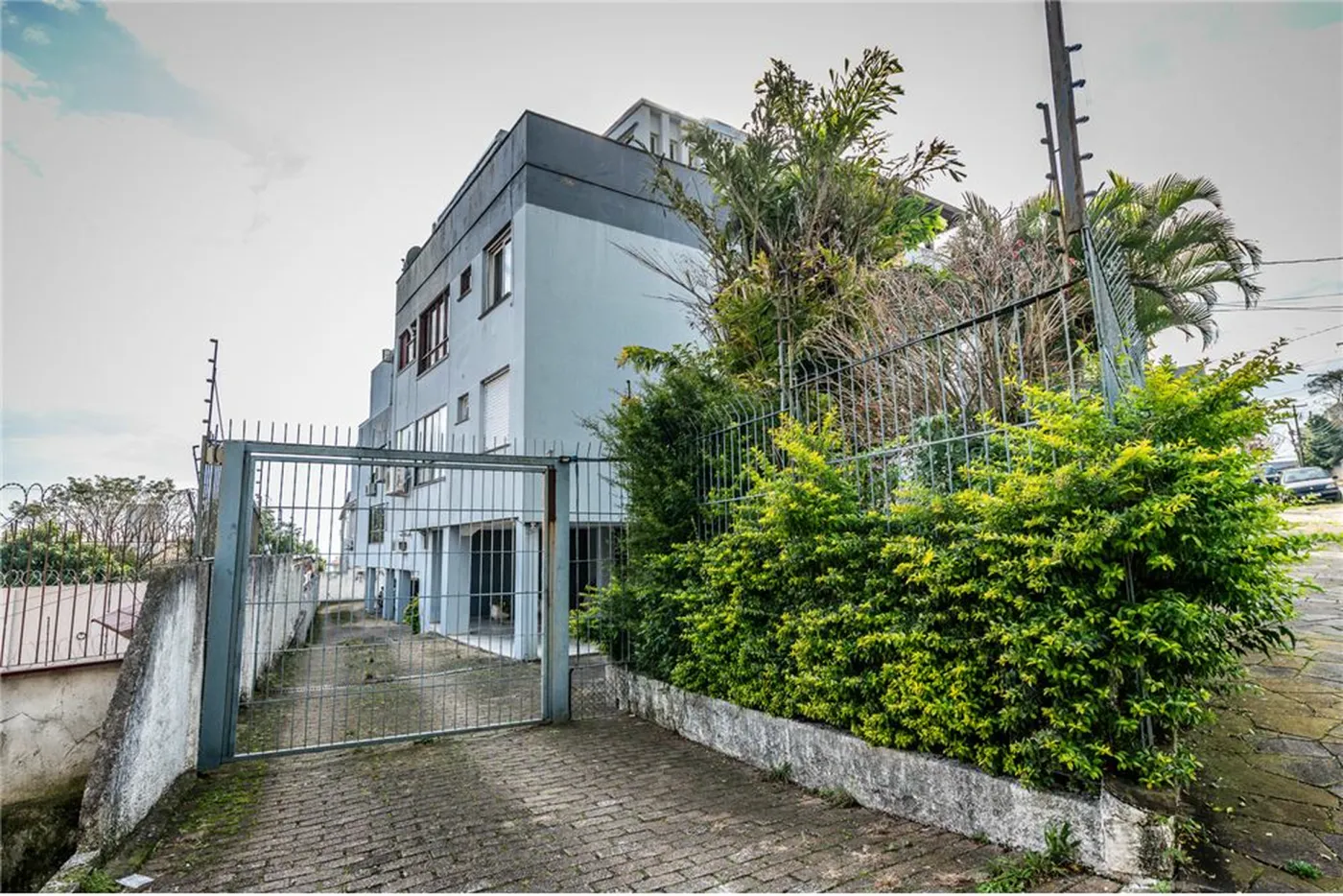 MC 50 Apto 612481080-26 - REMAX Andar de Cima Exclusividades