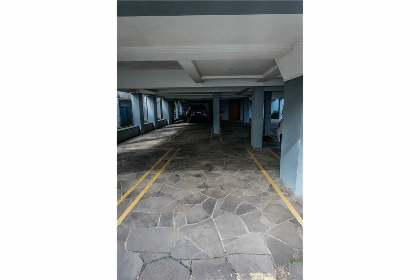 MC 50 Apto 612481080-26 - REMAX Andar de Cima Exclusividades