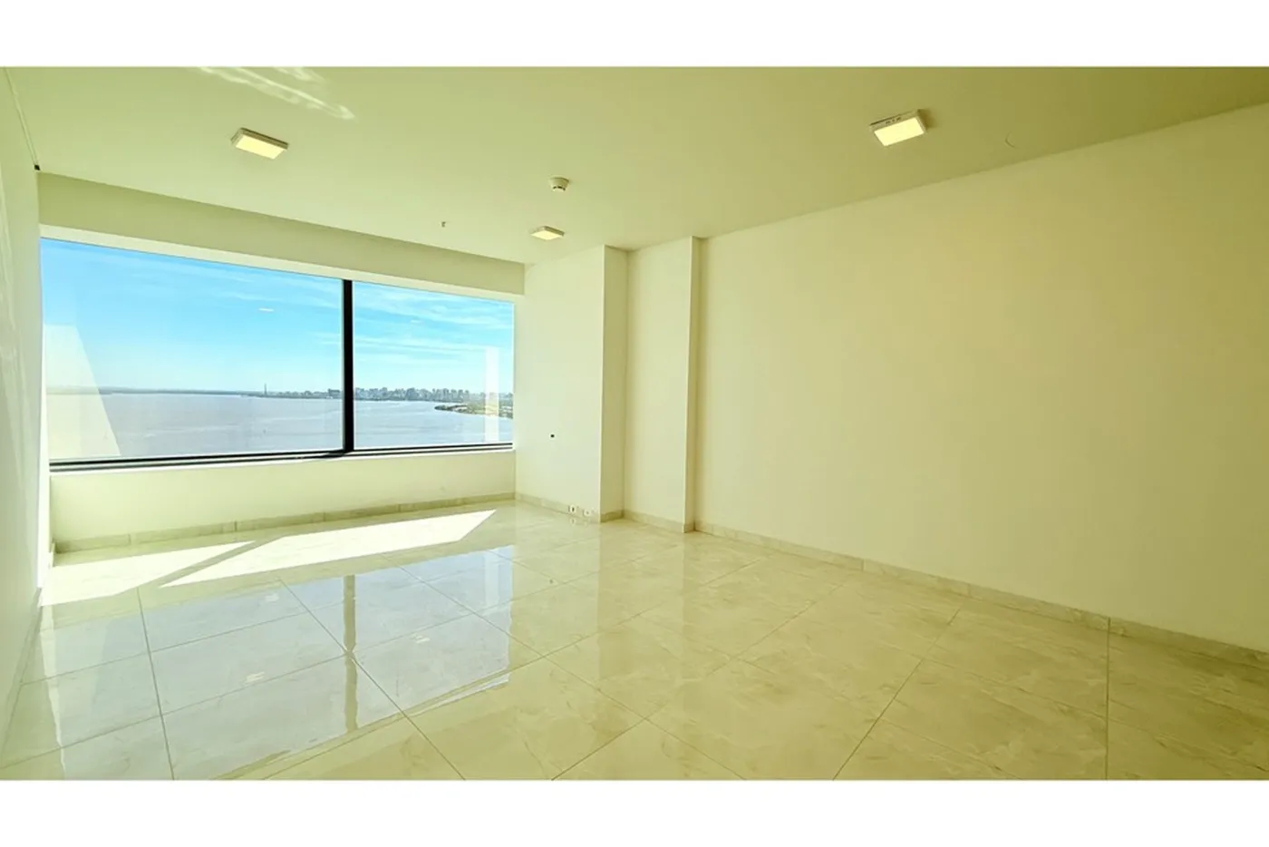 CPC 2893 Sala 610191035-121 - REMAX Casa Sul Exclusividades