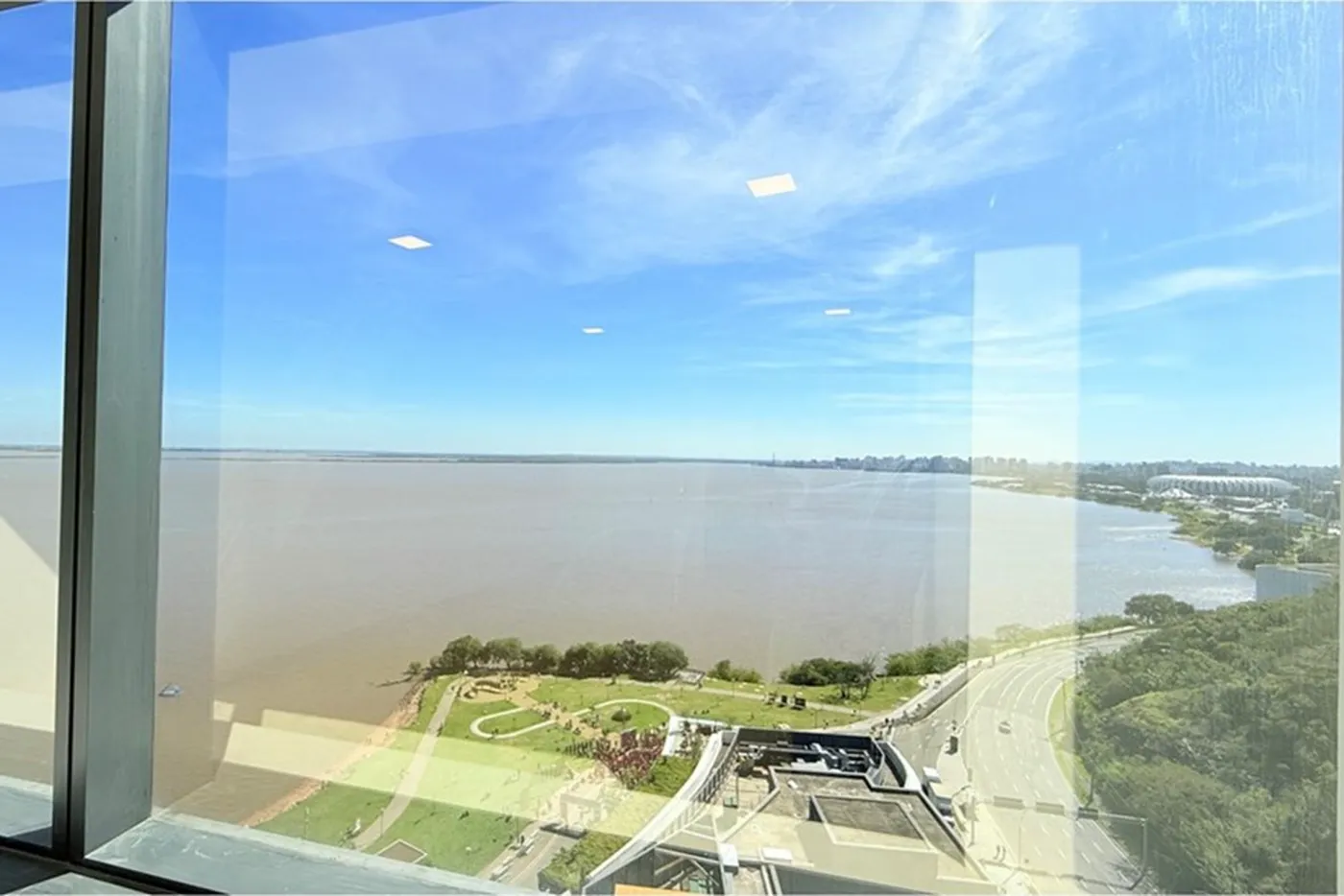 CPC 2893 Sala 610191035-121 - REMAX Casa Sul Exclusividades