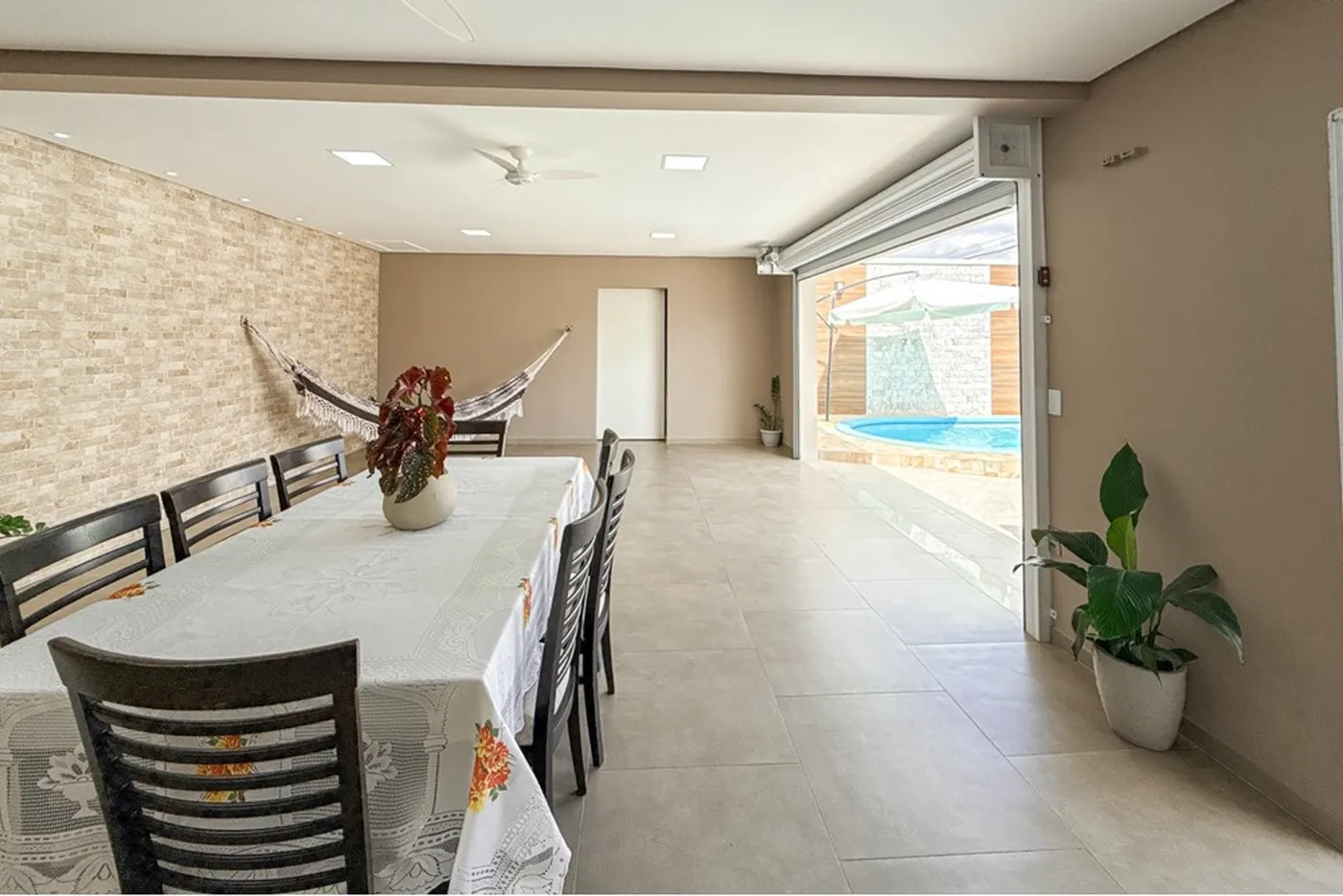 IDG 291 Casa 610241012-205 - REMAX 520 Exclusividades
