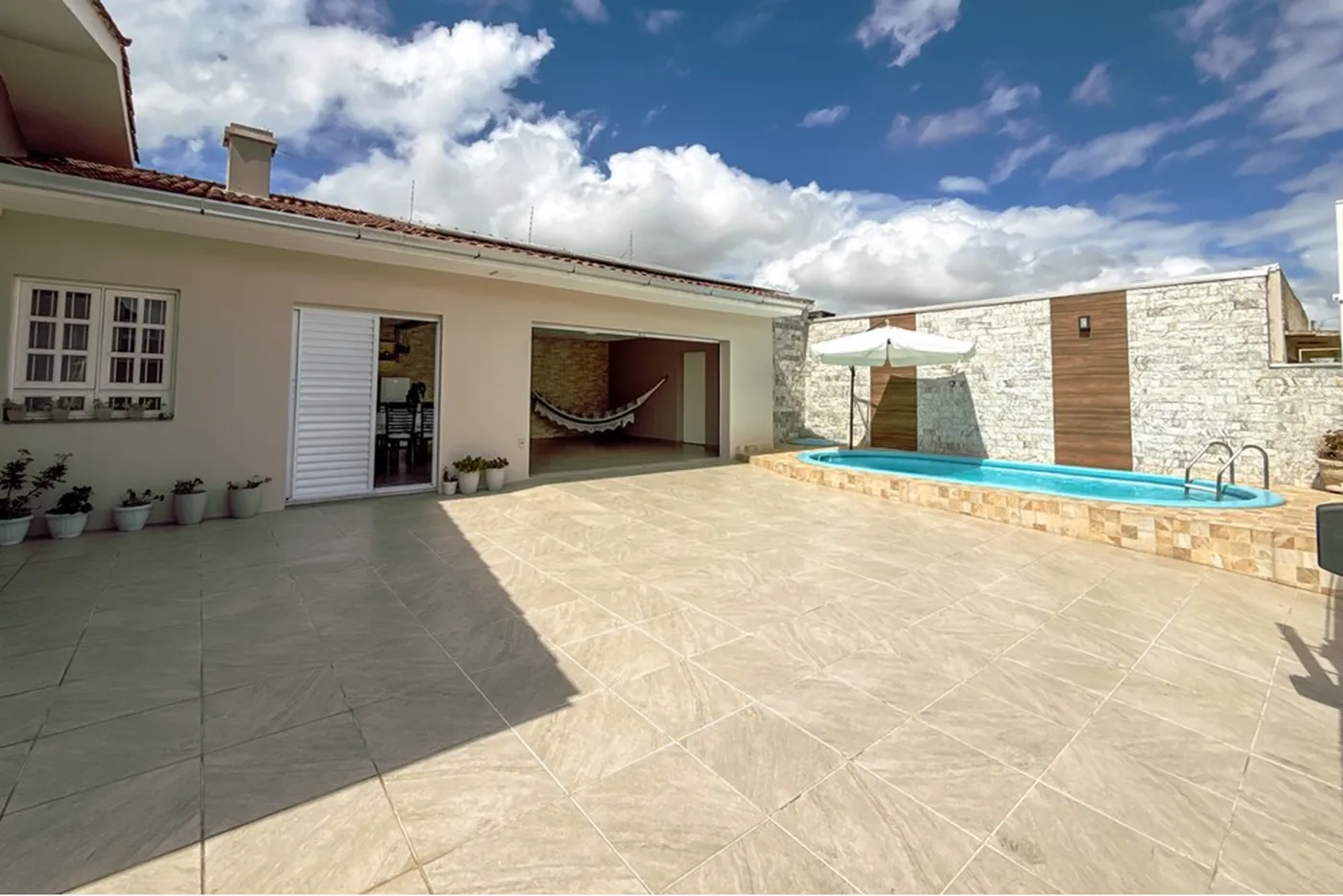 IDG 291 Casa 610241012-205 - REMAX 520 Exclusividades