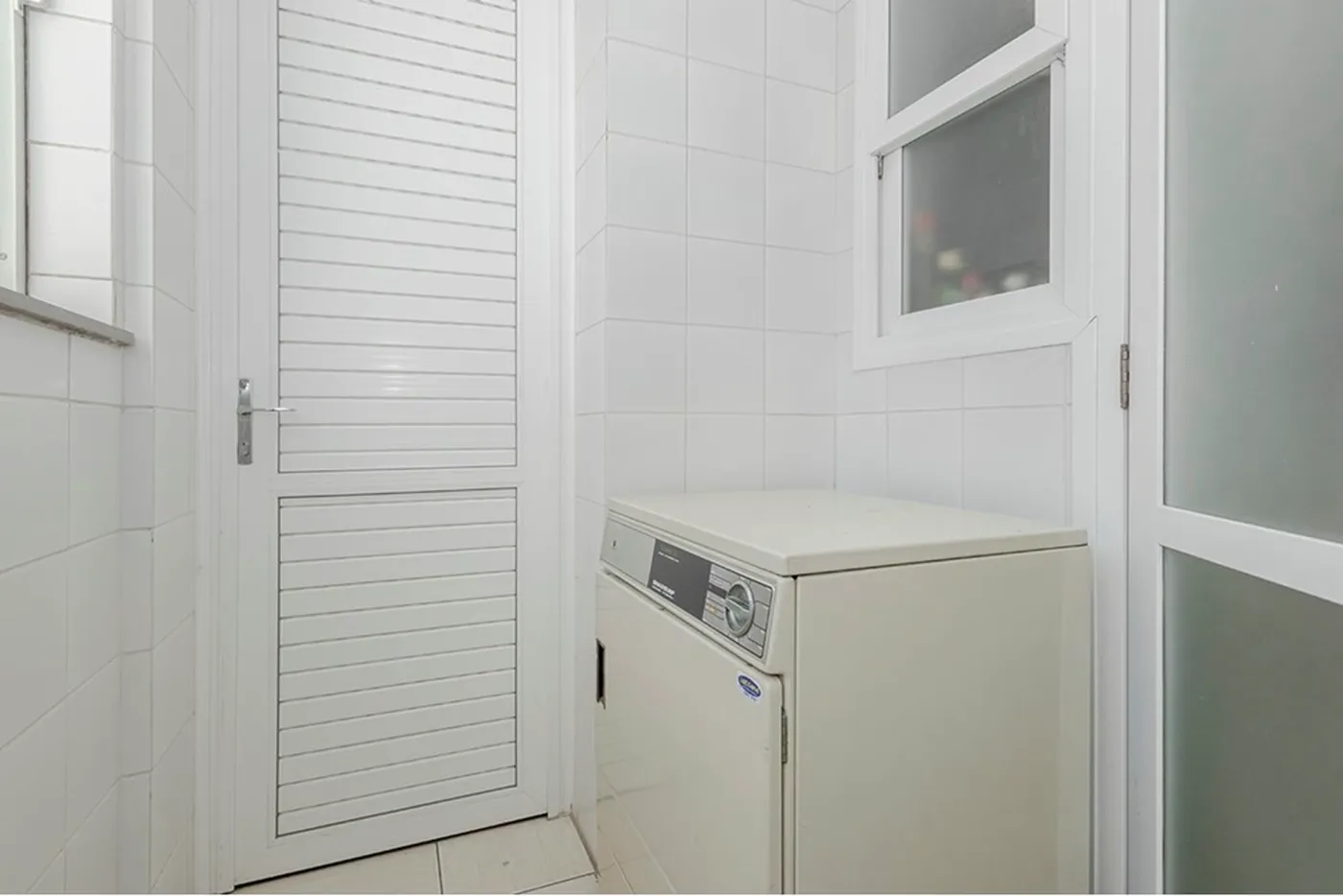 CDPDNP 3099 Apto 612481082-49 - REMAX Andar de Cima Exclusividades
