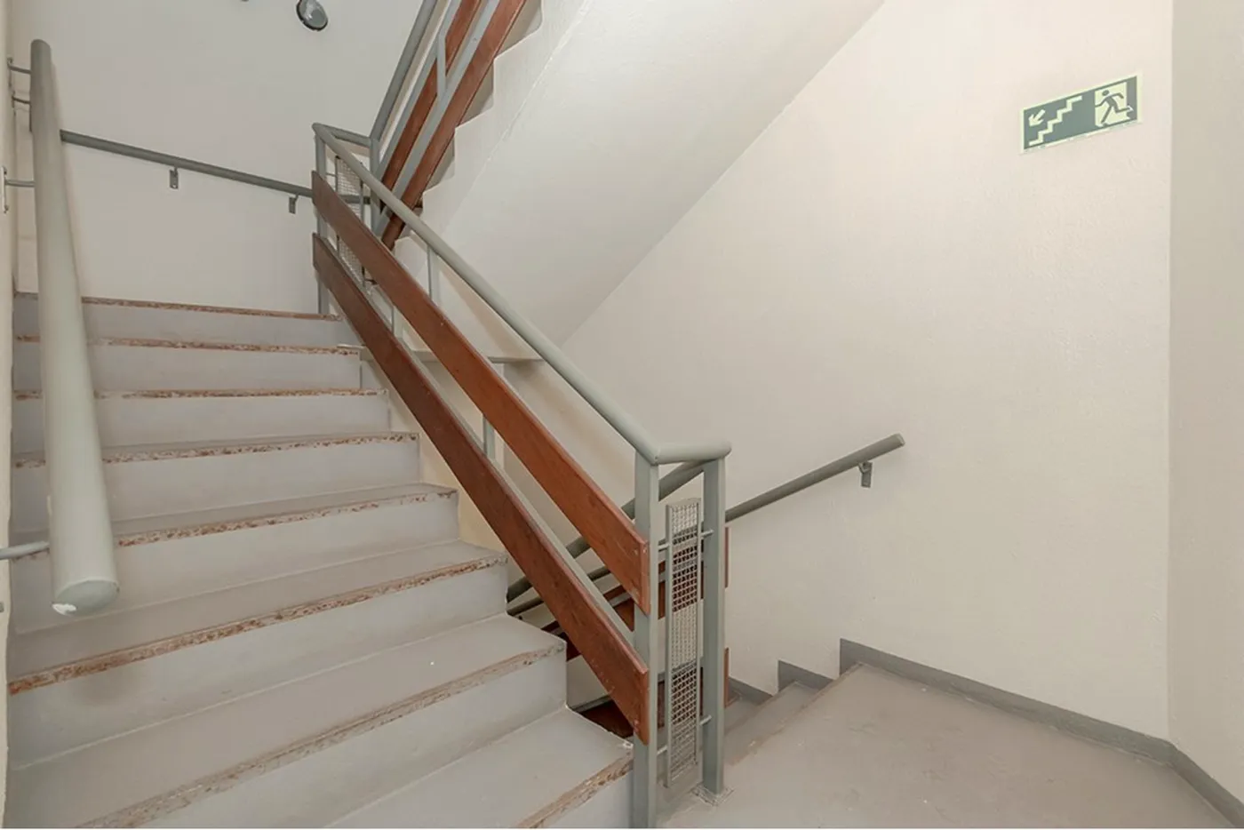 CDPDNP 3099 Apto 612481082-49 - REMAX Andar de Cima Exclusividades