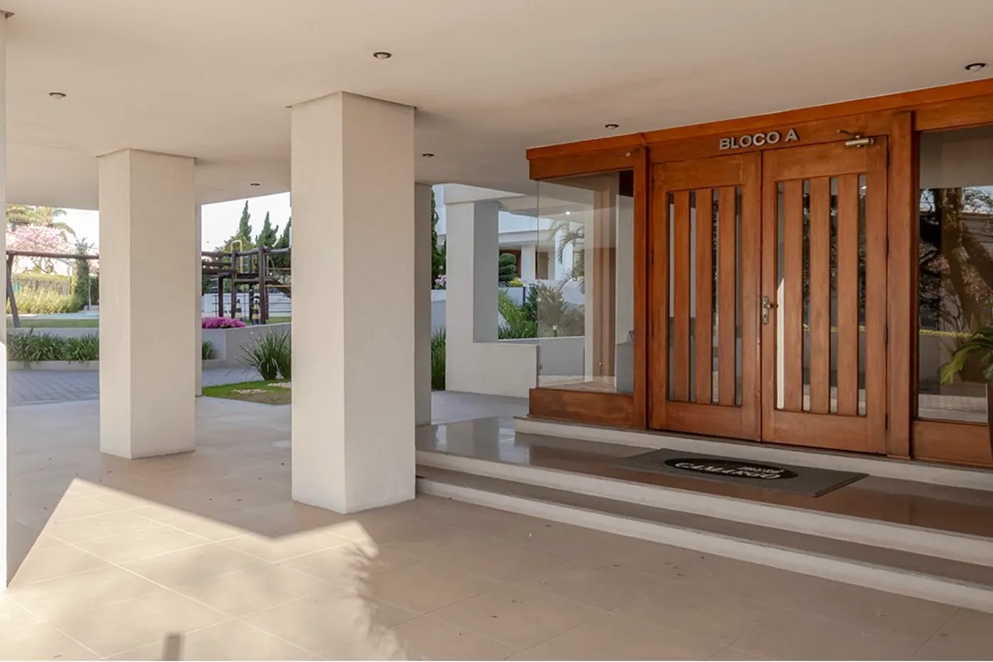 CDPDNP 3099 Apto 612481082-49 - REMAX Andar de Cima Exclusividades