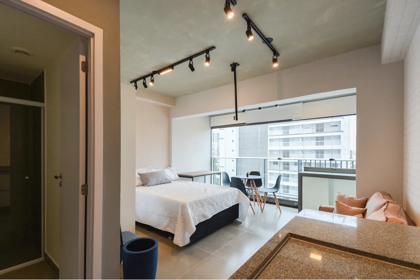CKDRJ 2070 Apto 601241014-62 - REMAX Ville Exclusividades