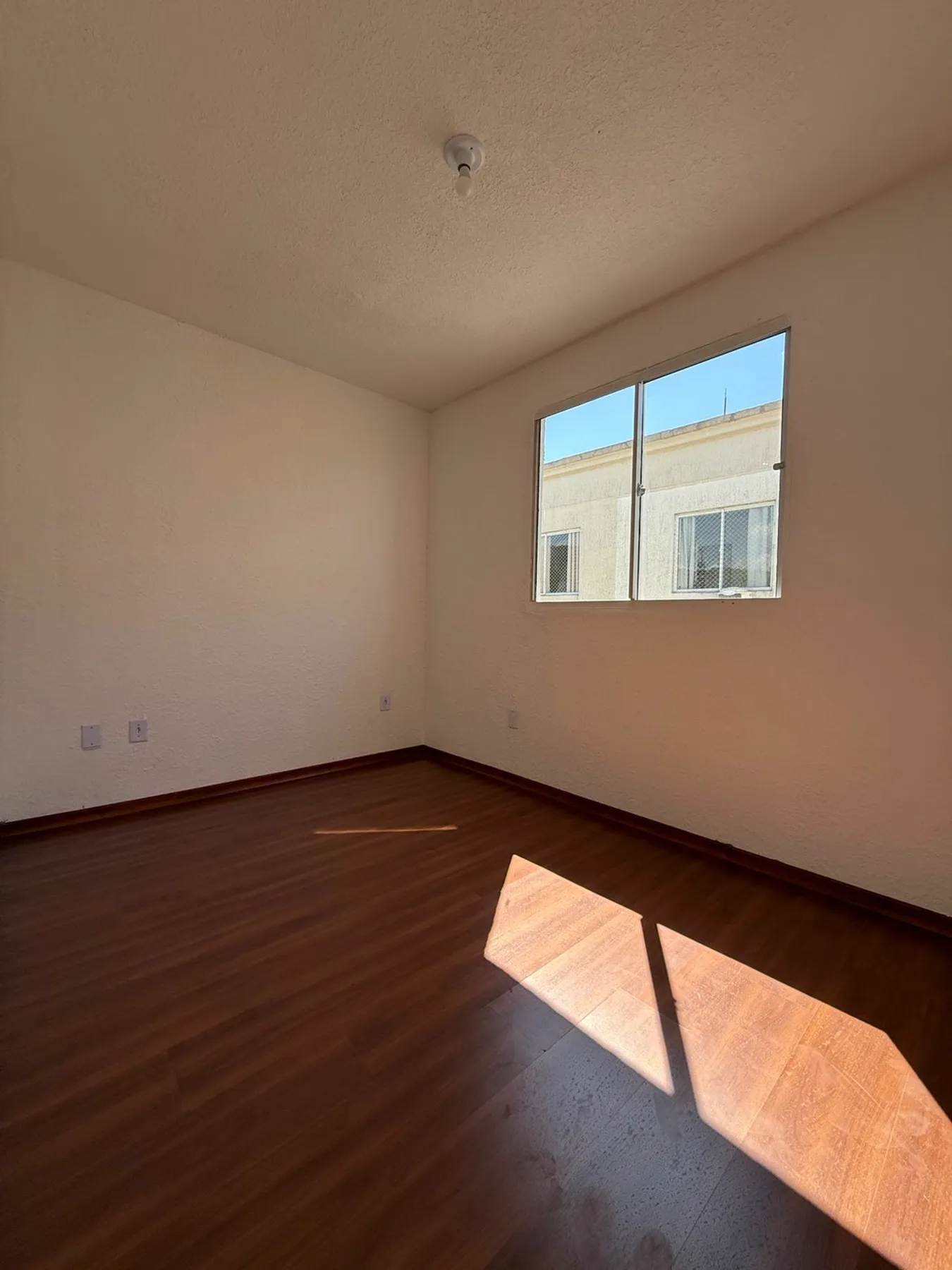 Residencial Alto Protásio Apto 504 Bloco 6 - Luwa Dações Residencial Alto Protásio Apto 504 Bloco 6 - Luwa Dações