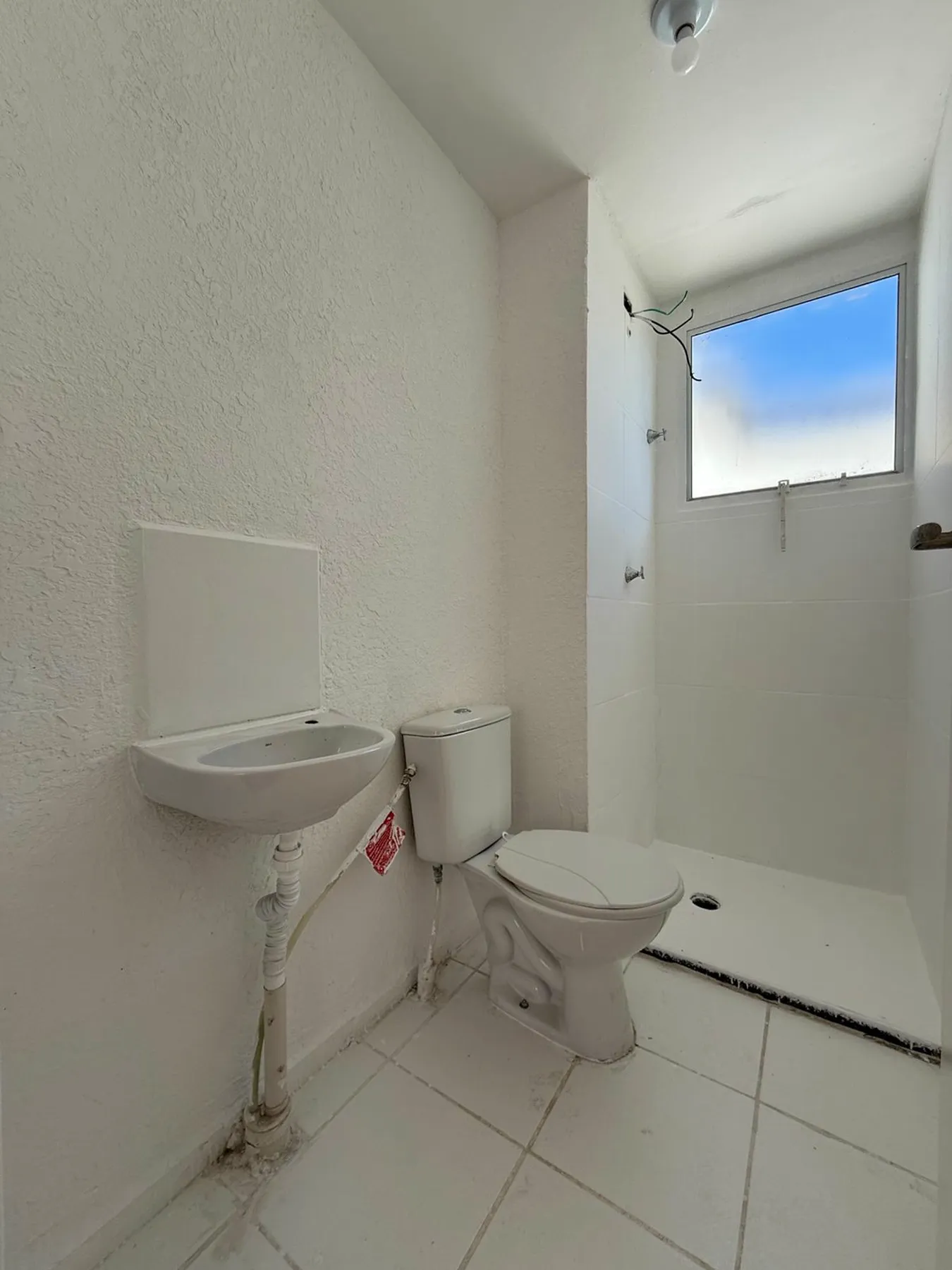 Residencial Alto Protásio Apto 504 Bloco 6 - Luwa Dações Residencial Alto Protásio Apto 504 Bloco 6 - Luwa Dações