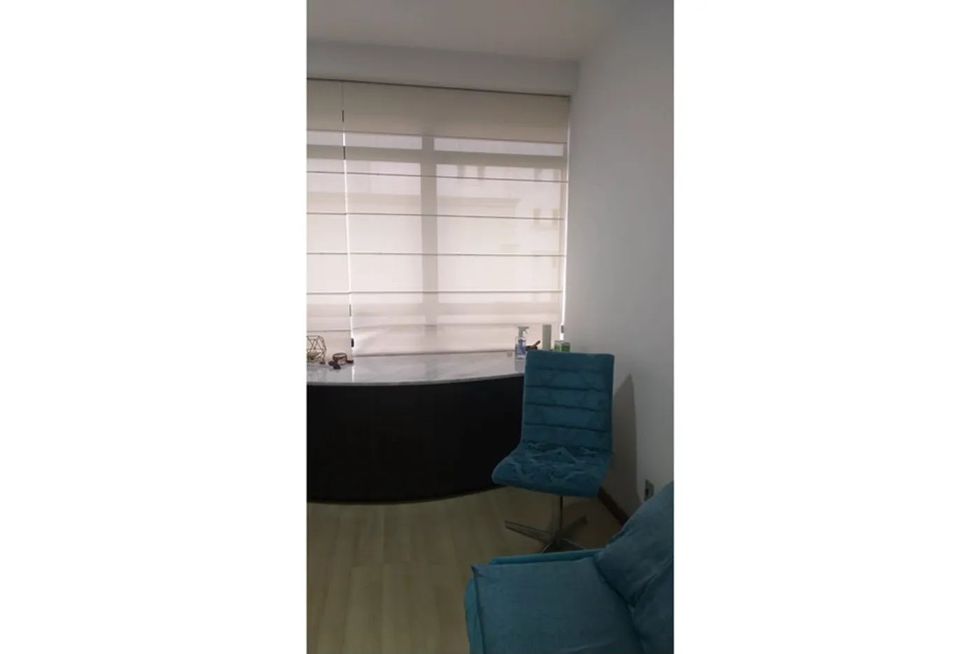 MDVFG 128 Sala 612481035-67 - REMAX Andar de Cima Exclusividades