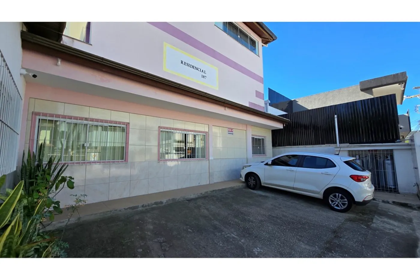 COMDC 187 Apto 590441066-31 - REMAX Dream On II Exclusividades