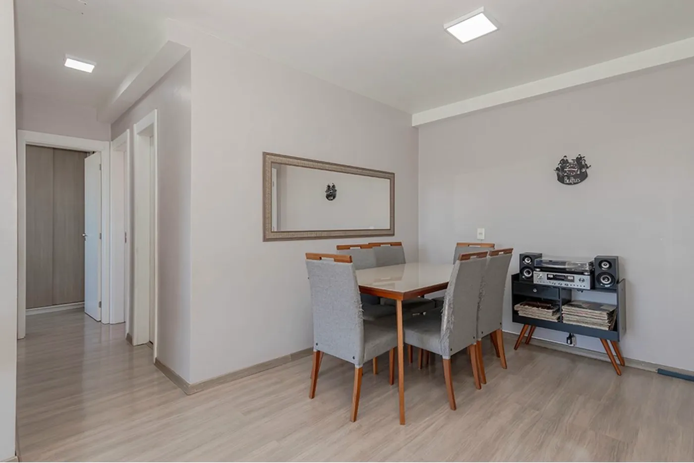 SEJL 550 Apto 612481058-26 - REMAX Andar de Cima Exclusividades