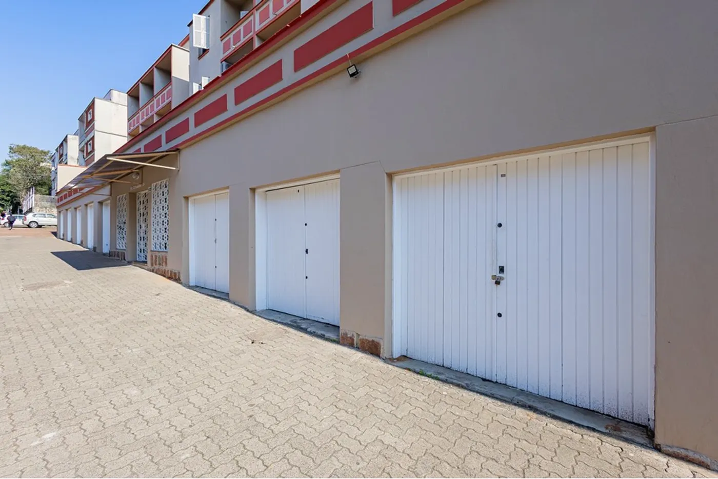 PJA 577 Apto 612481023-86 - REMAX Andar de Cima Exclusividades