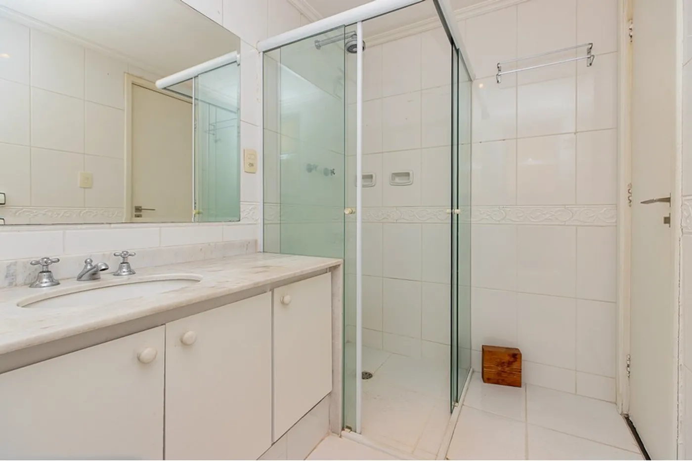 CBMDB 999 Apto 601241044-42 - REMAX Ville Exclusividades