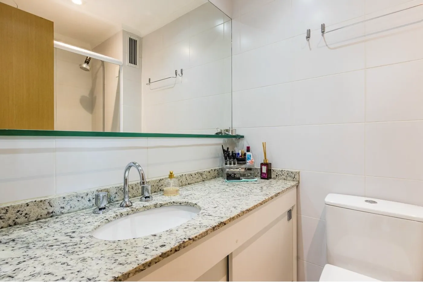 MDCAB 640 Apto 612481029-160 - REMAX Andar de Cima Exclusividades MDCAB 640 Apto 612481029-160 - REMAX Andar de Cima Exclusividades
