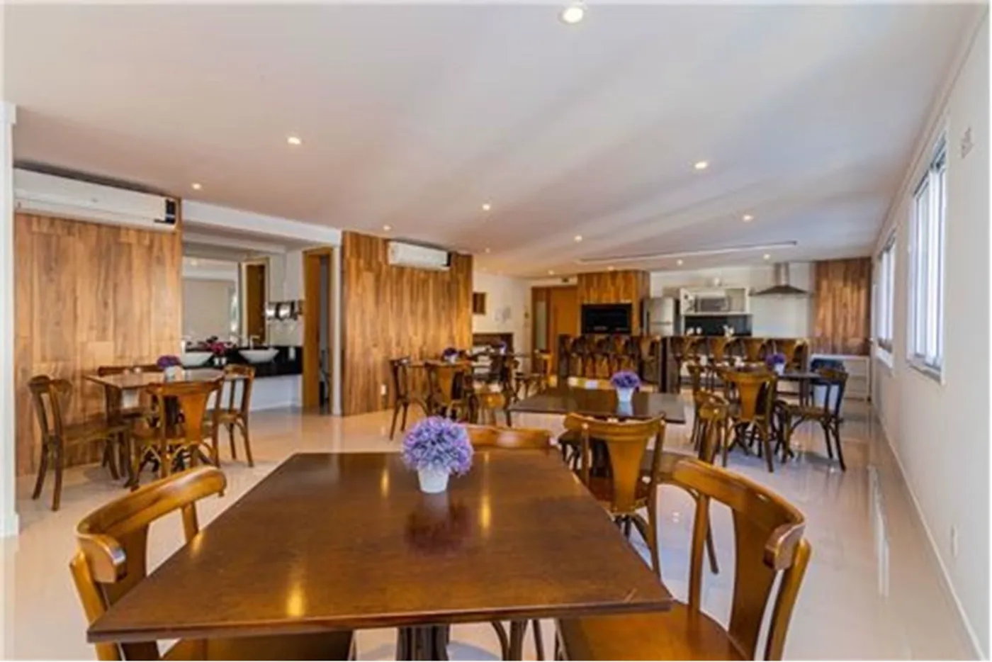 MDCAB 640 Apto 612481029-160 - REMAX Andar de Cima Exclusividades MDCAB 640 Apto 612481029-160 - REMAX Andar de Cima Exclusividades