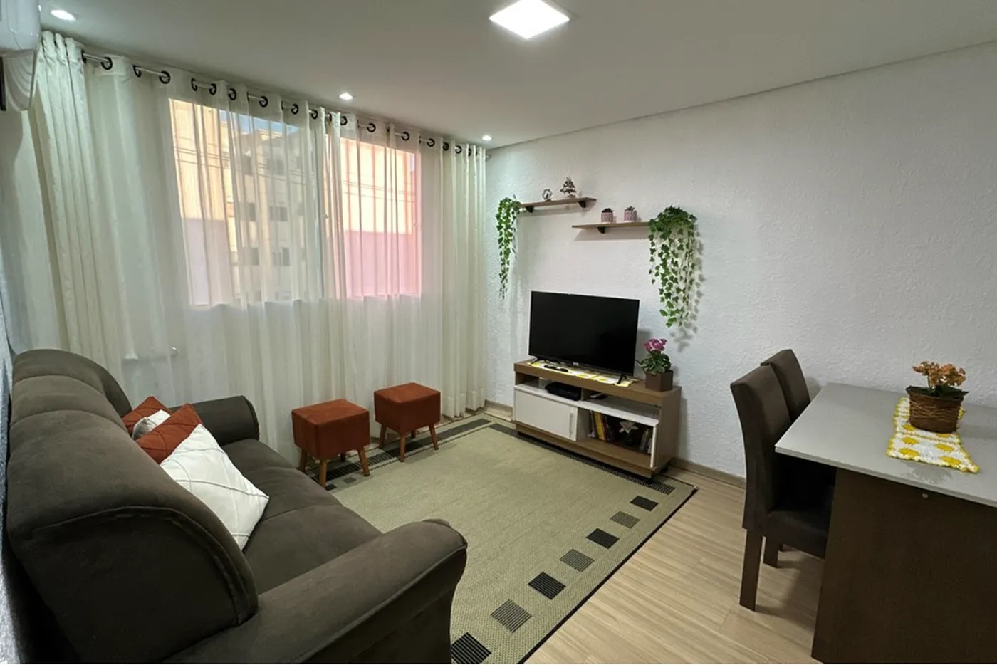 MGALR 263 Apto 610241034-21 - REMAX 520 Exclusividades MGALR 263 Apto 610241034-21 - REMAX 520 Exclusividades