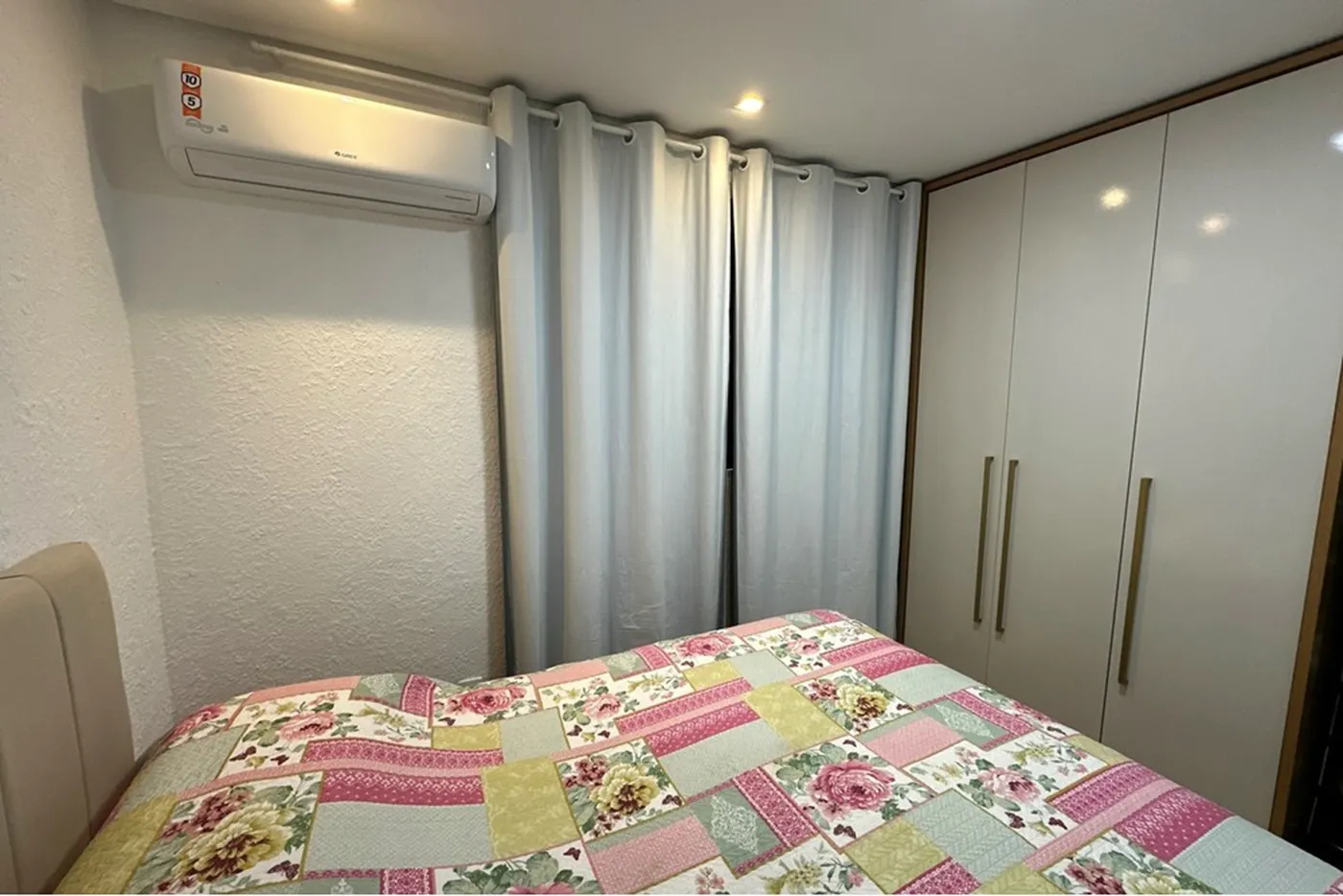MGALR 263 Apto 610241034-21 - REMAX 520 Exclusividades MGALR 263 Apto 610241034-21 - REMAX 520 Exclusividades