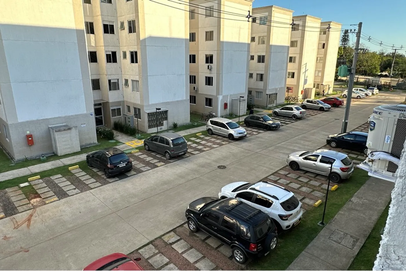 MGALR 263 Apto 610241034-21 - REMAX 520 Exclusividades MGALR 263 Apto 610241034-21 - REMAX 520 Exclusividades