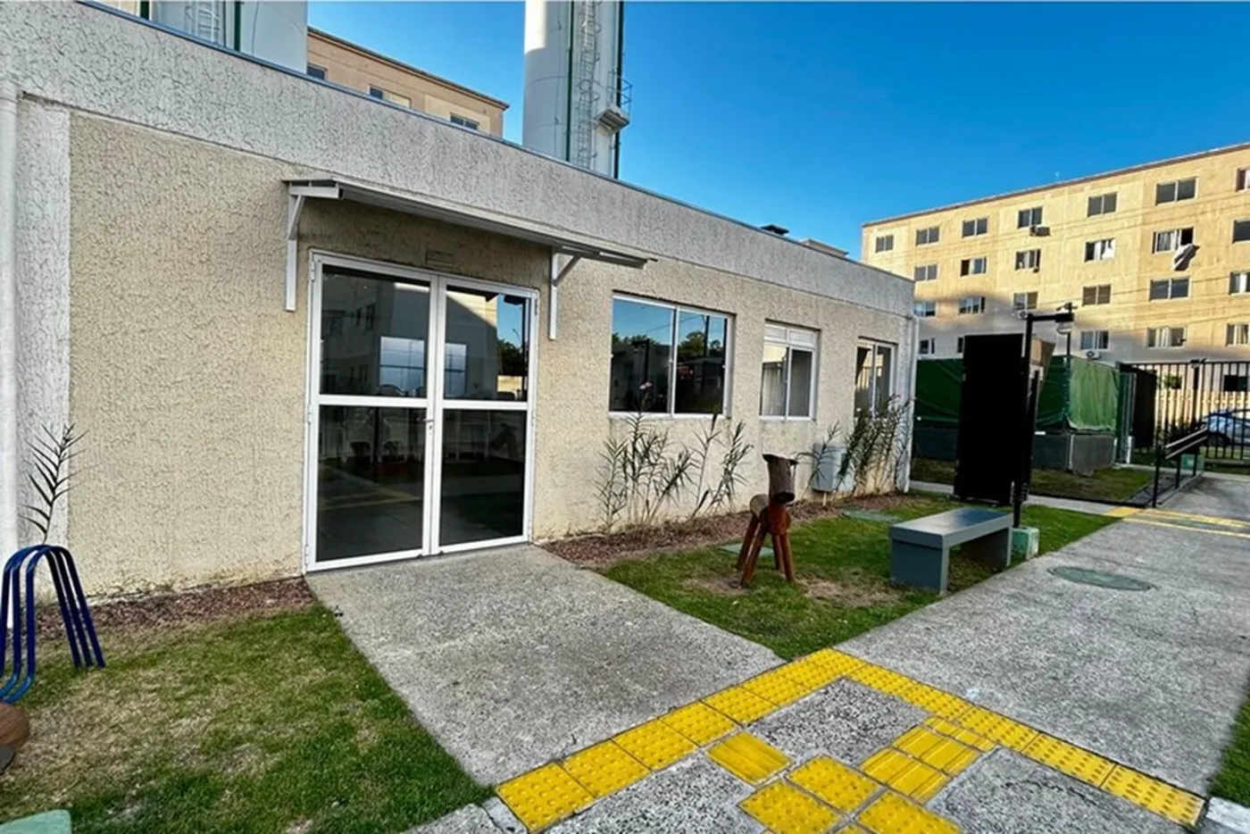 MGALR 263 Apto 610241034-21 - REMAX 520 Exclusividades MGALR 263 Apto 610241034-21 - REMAX 520 Exclusividades