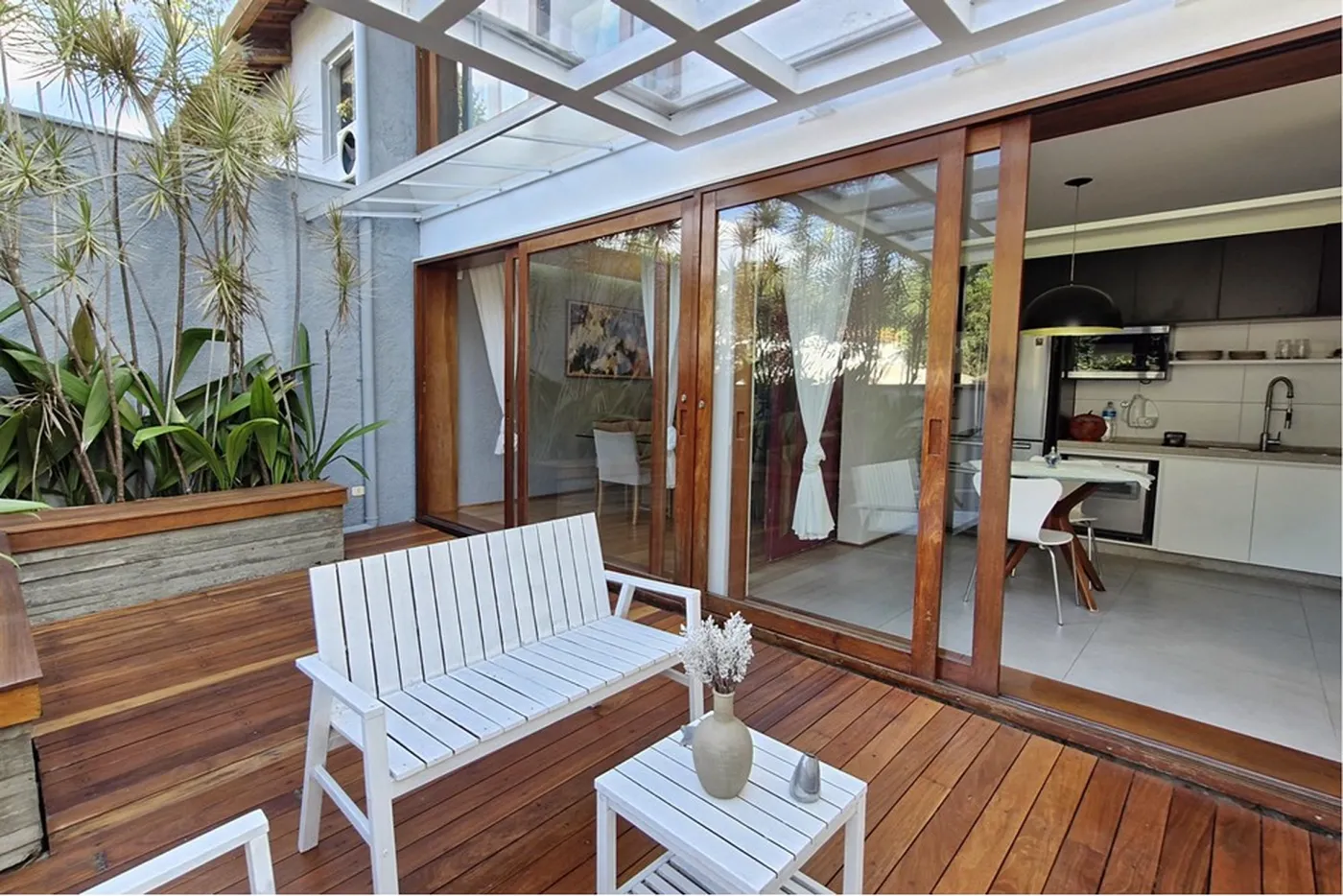 JPR 141 Casa 601971101-12 - REMAX Empire Exclusividades JPR 141 Casa 601971101-12 - REMAX Empire Exclusividades
