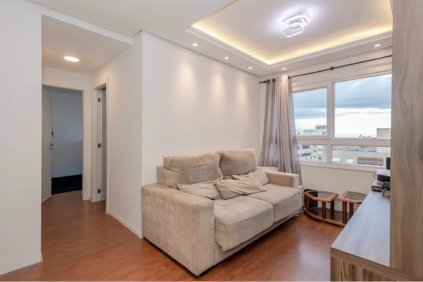 JLG 520 Apto 612521043-31 - REMAX Place Exclusividades JLG 520 Apto 612521043-31 - REMAX Place Exclusividades