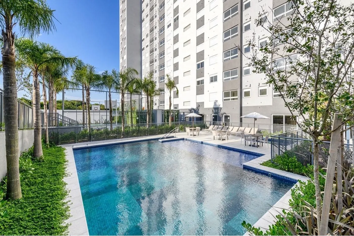 JLG 520 Apto 612521043-31 - REMAX Place Exclusividades JLG 520 Apto 612521043-31 - REMAX Place Exclusividades