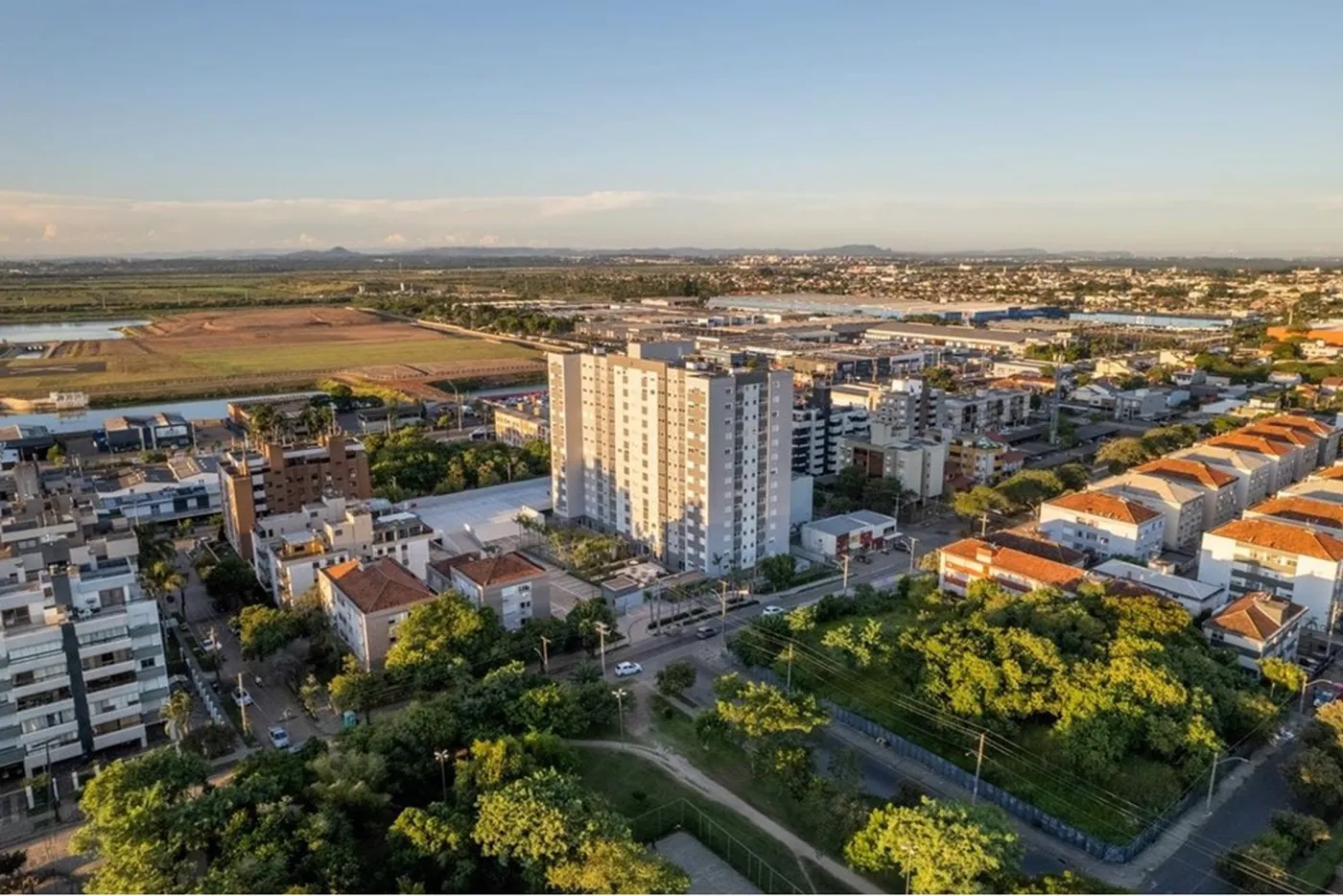 JLG 520 Apto 612521043-31 - REMAX Place Exclusividades JLG 520 Apto 612521043-31 - REMAX Place Exclusividades