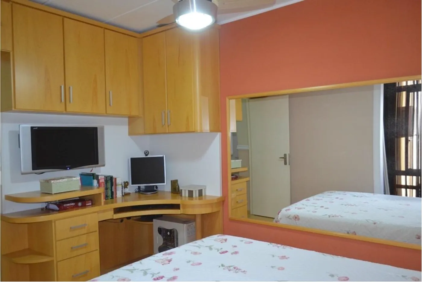 VNRSF 195 Apto 612481004-90 - REMAX Andar de Cima Exclusividades VNRSF 195 Apto 612481004-90 - REMAX Andar de Cima Exclusividades
