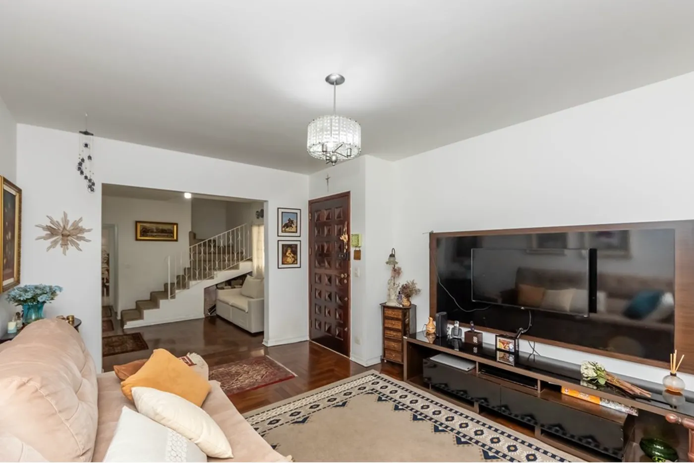JUS 175 Casa 602051002-77 - REMAX B Loyalty Exclusividades