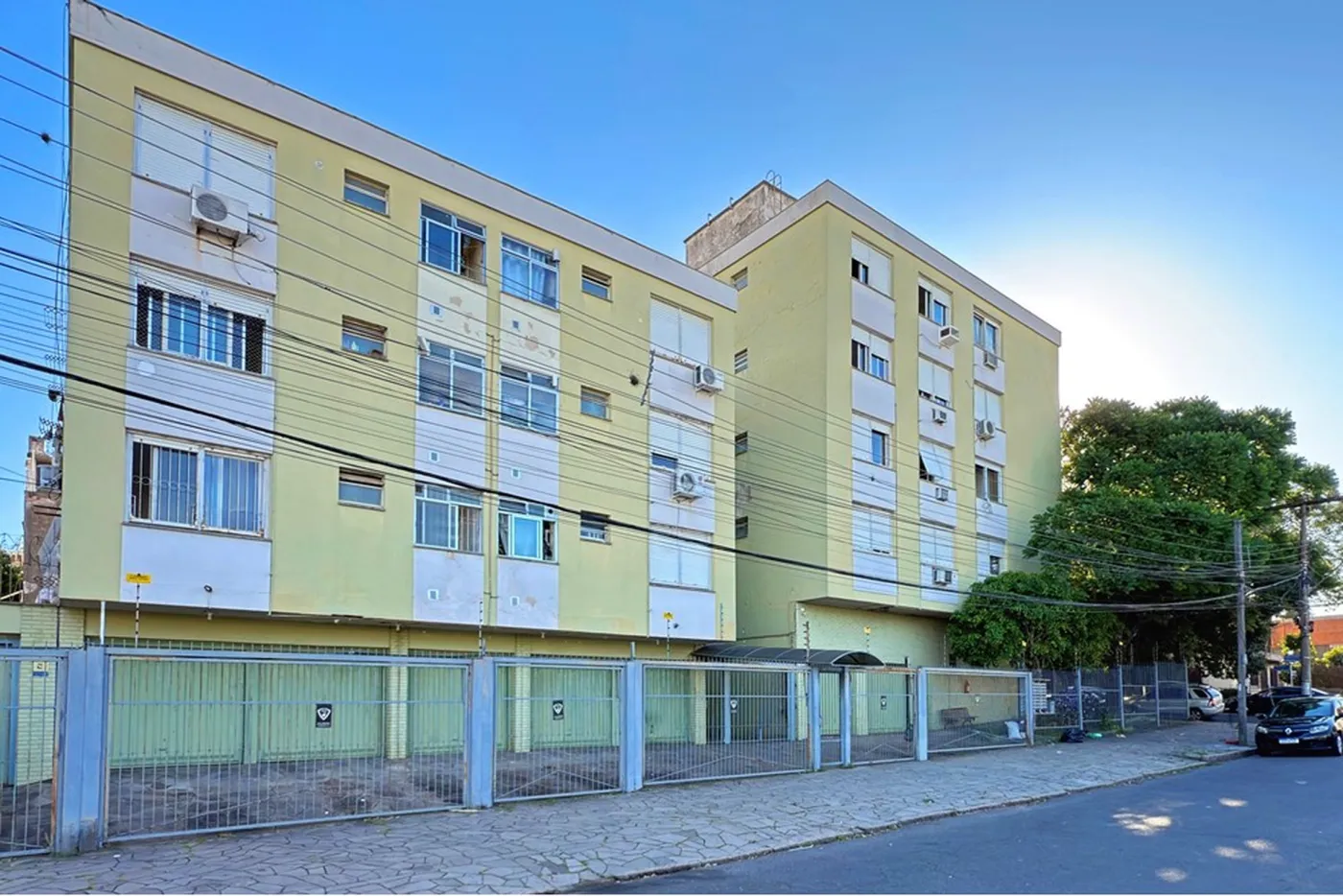 PBDA 125 Apto 612481060-21 - REMAX Andar de Cima Exclusividades