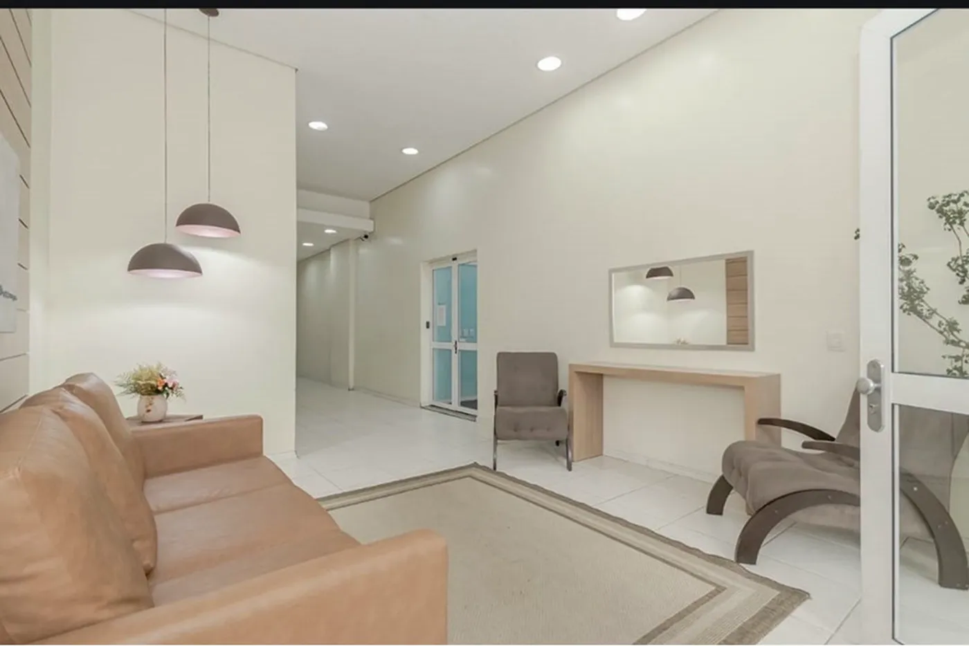 CRL 135 Apto 612541029-17 - REMAX Street Exclusividades CRL 135 Apto 612541029-17 - REMAX Street Exclusividades