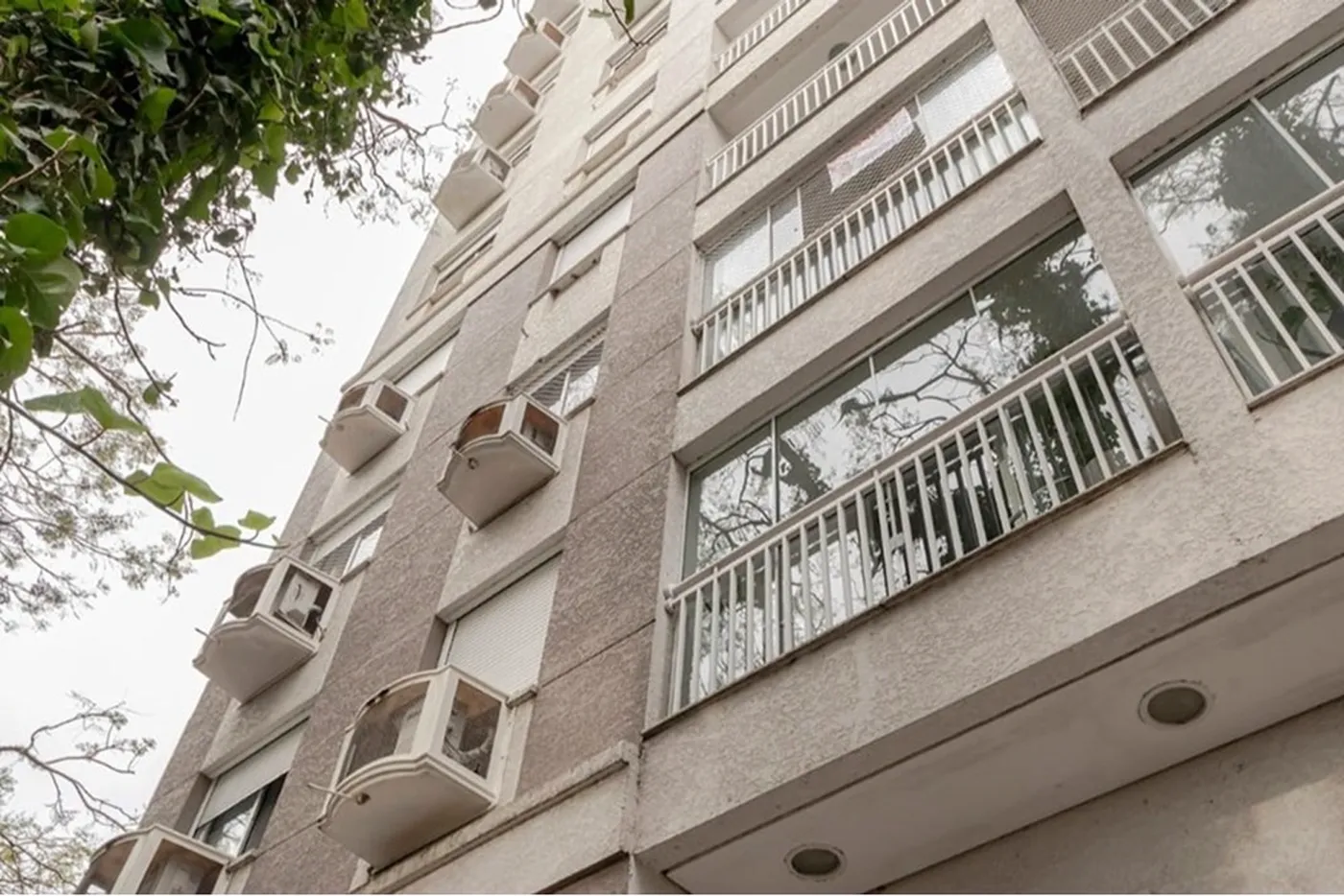 CRL 135 Apto 612541029-17 - REMAX Street Exclusividades CRL 135 Apto 612541029-17 - REMAX Street Exclusividades