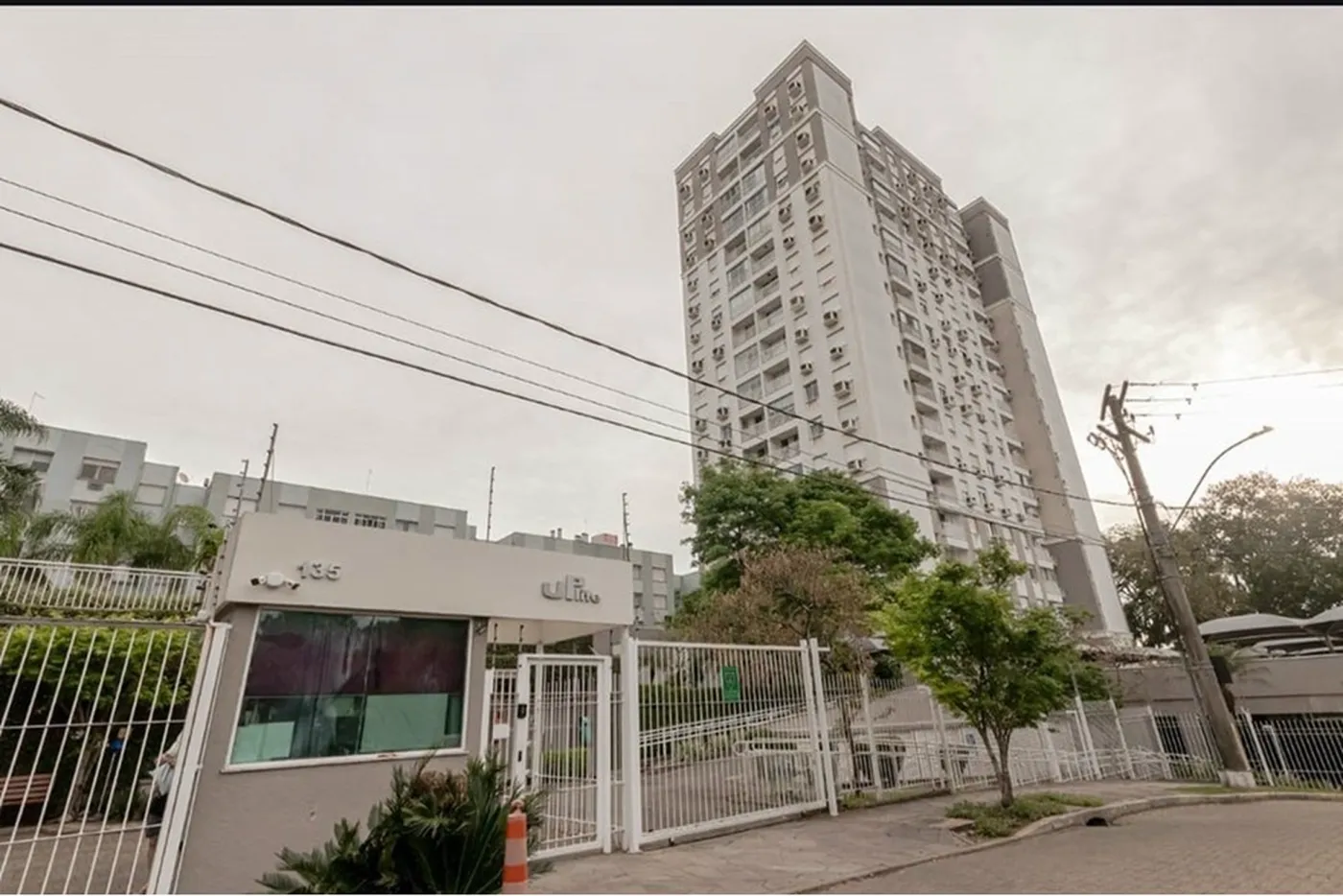 CRL 135 Apto 612541029-17 - REMAX Street Exclusividades CRL 135 Apto 612541029-17 - REMAX Street Exclusividades